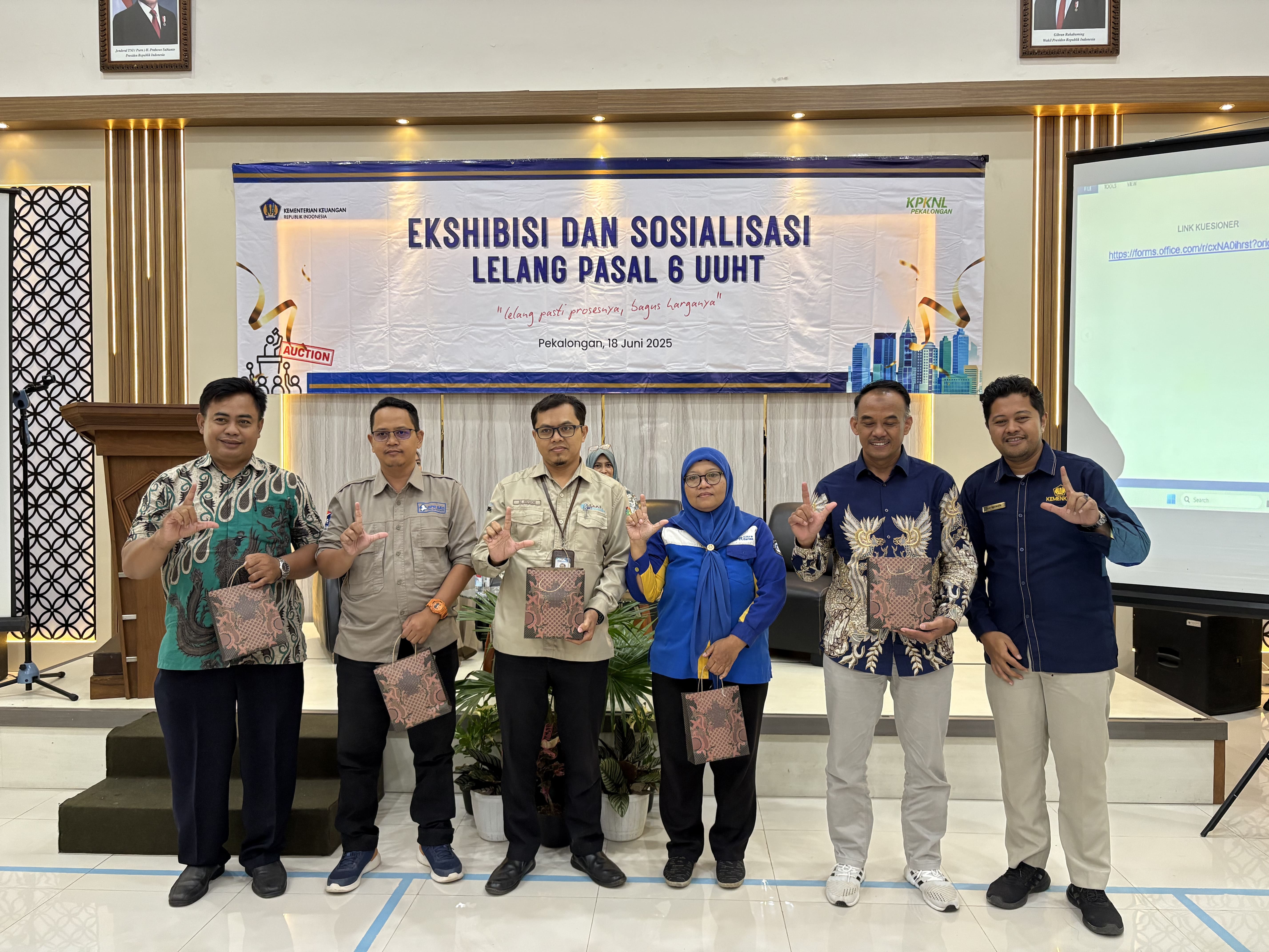 Maksimalkan Layanan Lelang, KPKNL Pekalongan Gelar Ekshibisi dan Sosialiasi Lelang Eksekusi Pasal 6 UUHT