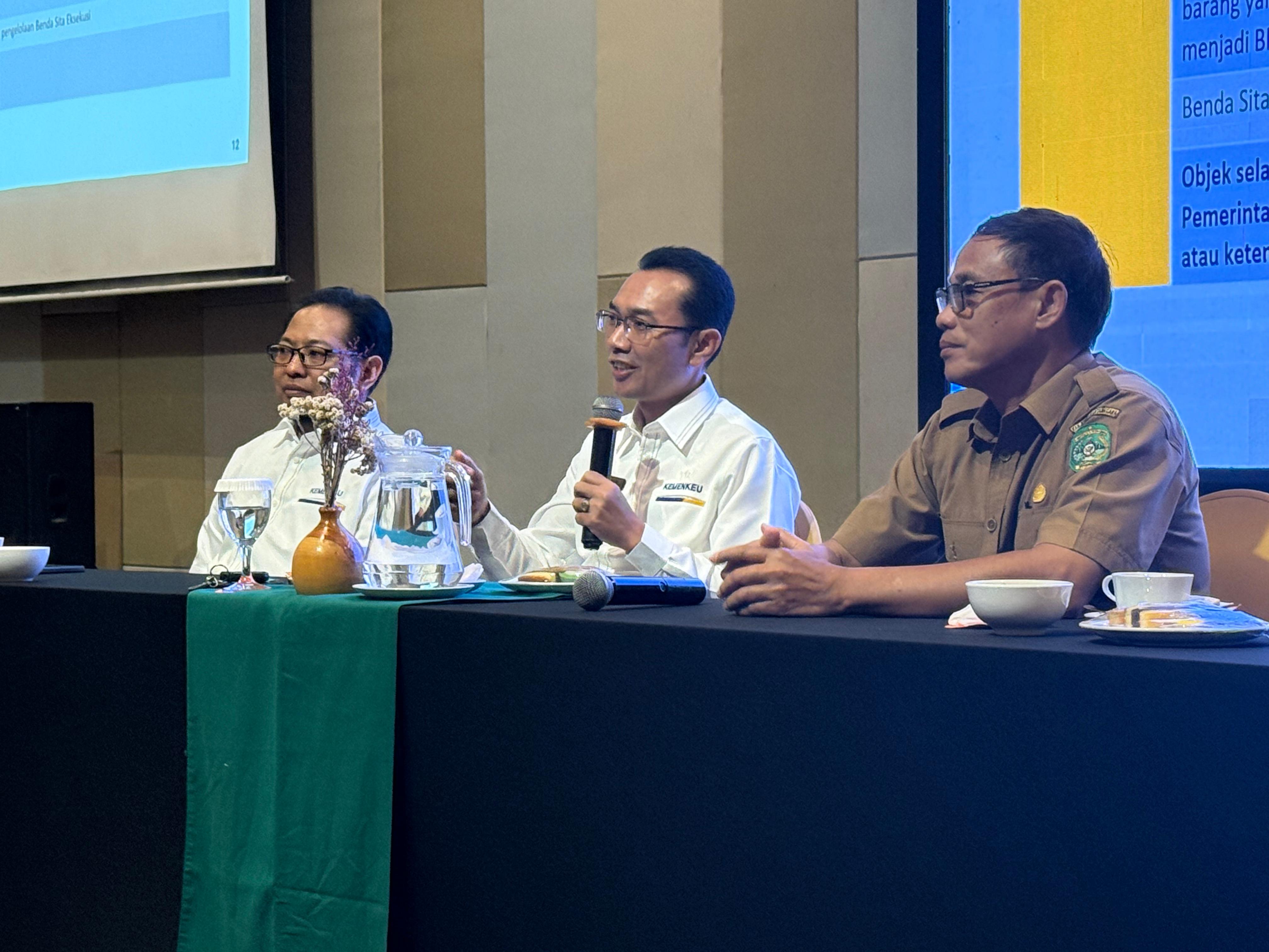 Kanwil DJKN Kalimantan Timur dan Utara Bersama Pemkab Kutai Kartanegara Perkuat Tata Kelola Aset Desa Lewat Bimtek Kolaboratif