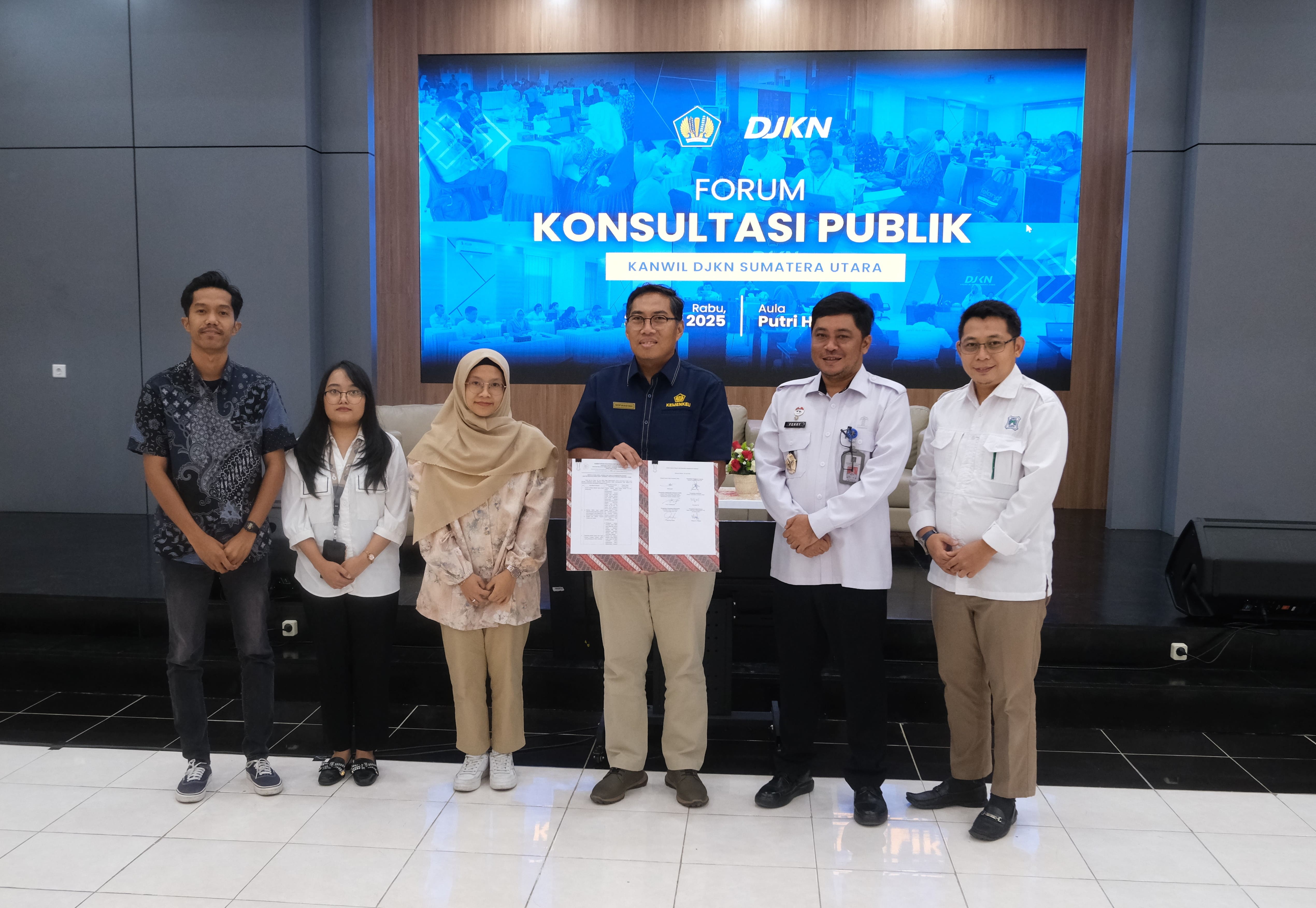 Forum Konsultasi Publik: Standar Pelayanan Kanwil DJKN Sumatera Utara dan Sosialisasi Anti Korupsi kepada Pengguna Layanan