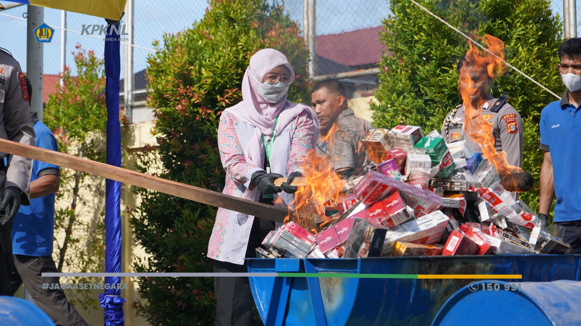 Bea Cukai Aceh Musnahkan Hampir 250 Ribu Batang Rokok Ilegal