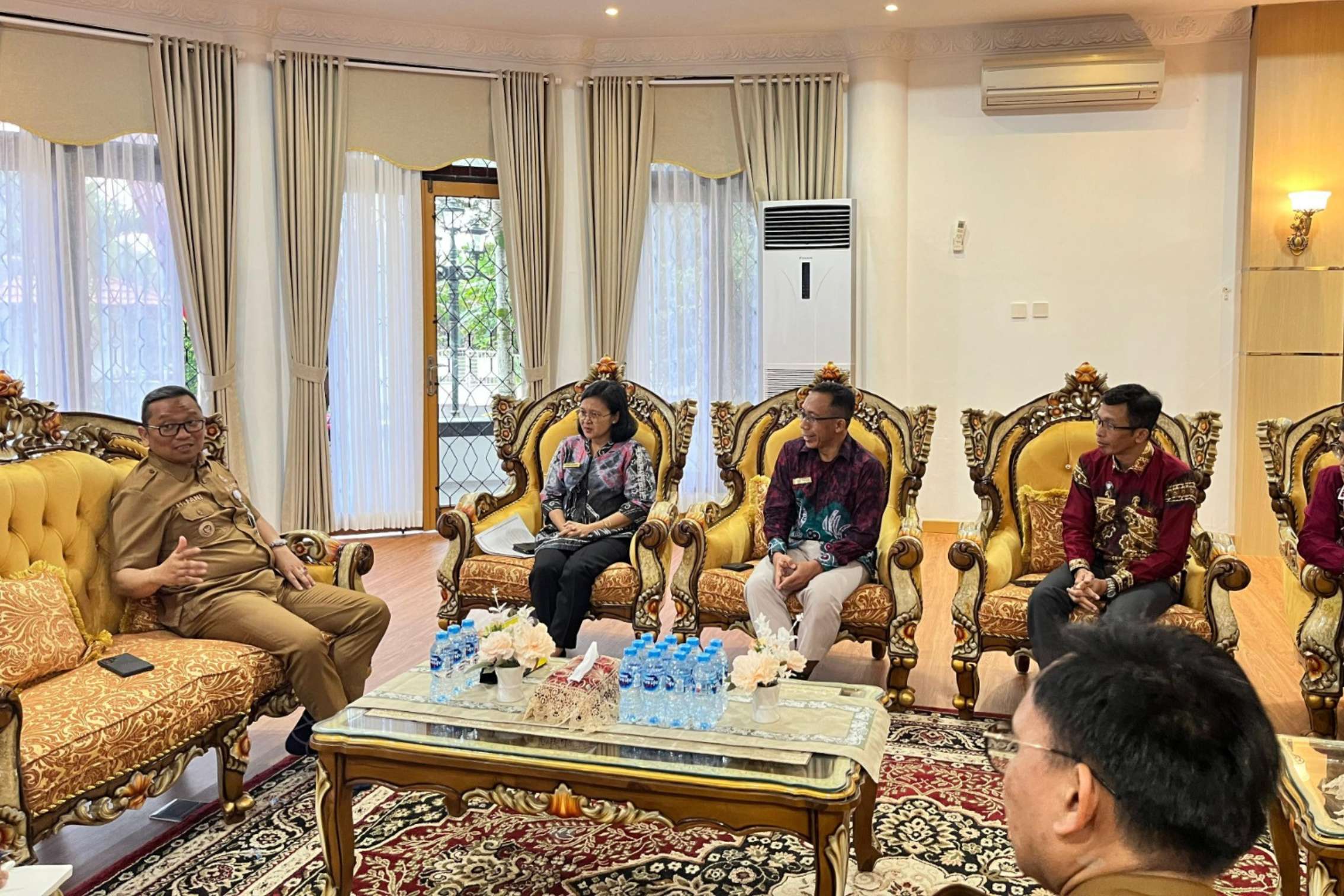 Kanwil DJKN Kalselteng dan Pemkab Tabalong Perkuat Sinergi: Dari Optimalisasi Aset hingga Program Sosial Desa