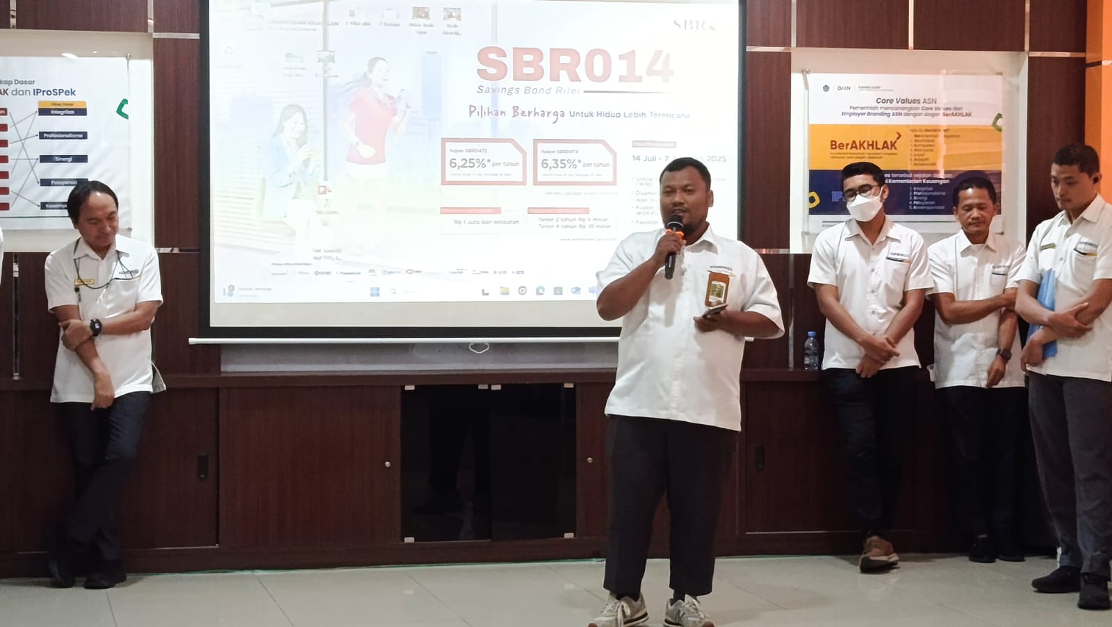 SeSrawungan Edisi ke-6 Angkat Isu Pengendalian Emosi dan Penulisan yang Sesuai Kaidah Bahasa