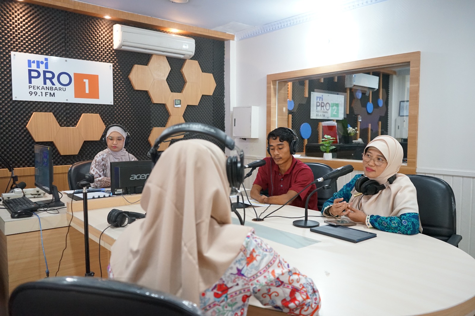 No One Left Behind: KPKNL Pekanbaru Gaungkan Layanan Publik Inklusif Bersama RRI Pro 1 Pekanbaru
