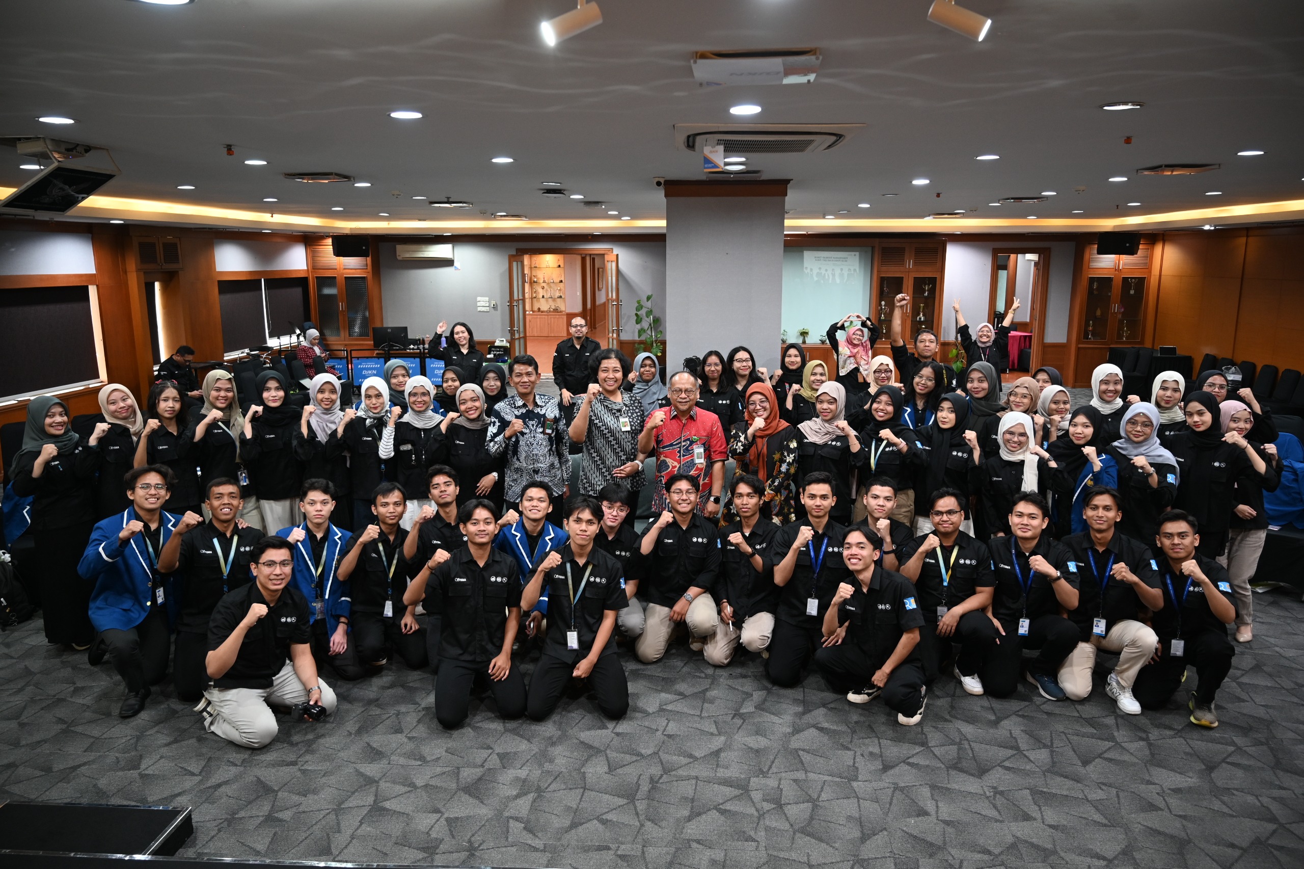 DJKN Tunjukkan Inovasi Digital dalam Kunjungan Mahasiswa STEMA PKN STAN