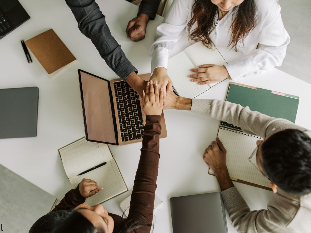 How to Build Effective Teams in an Organization