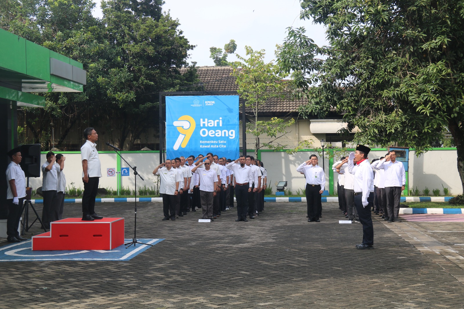 Peringatan Hari Sumpah Pemuda ke-97 dan Hari Oeang ke-79 Lingkup Kemenkeu Satu Jember, Situbondo dan Bondowoso