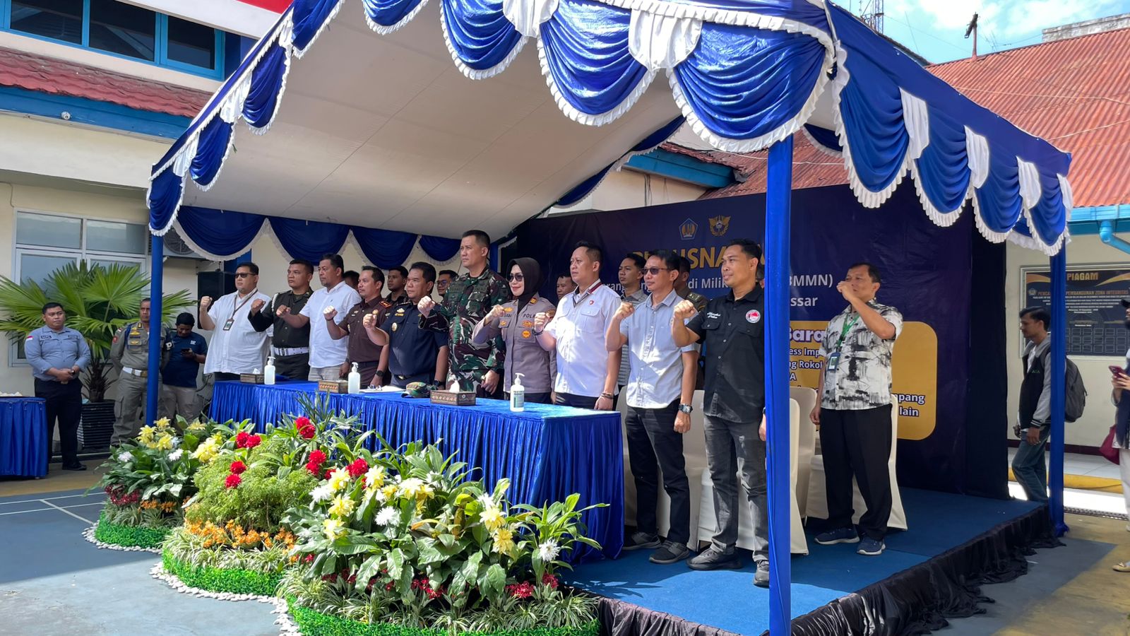 KPKNL Makassar Hadiri Pemusnahan BMN Hasil Penindakan Bea Cukai