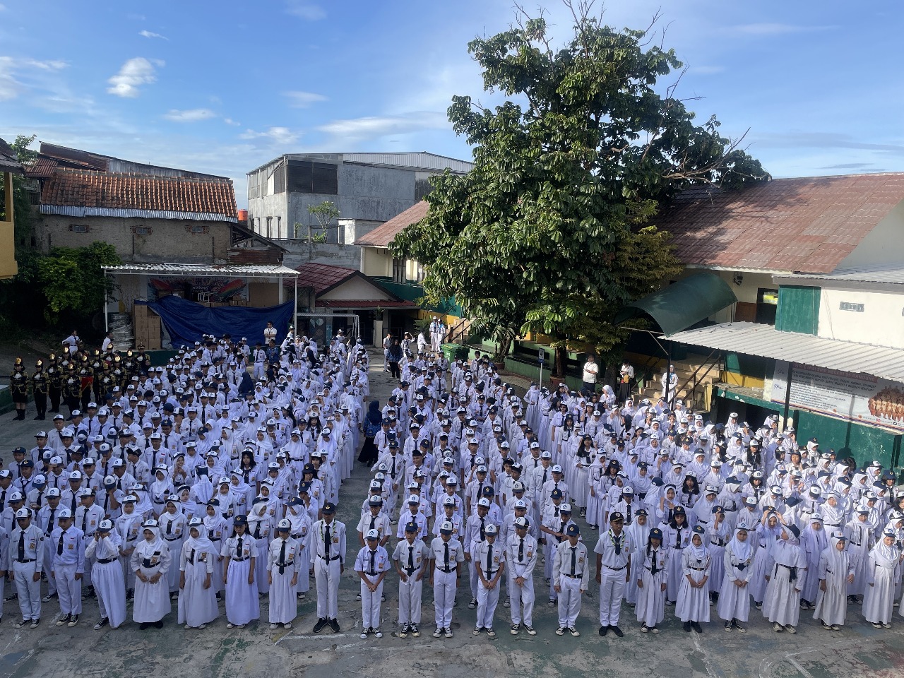 Dari KPKNL ke Ruang Kelas: Aksi Relawan Kemenkeu Mengajar 10 dari KPKNL Purwakarta