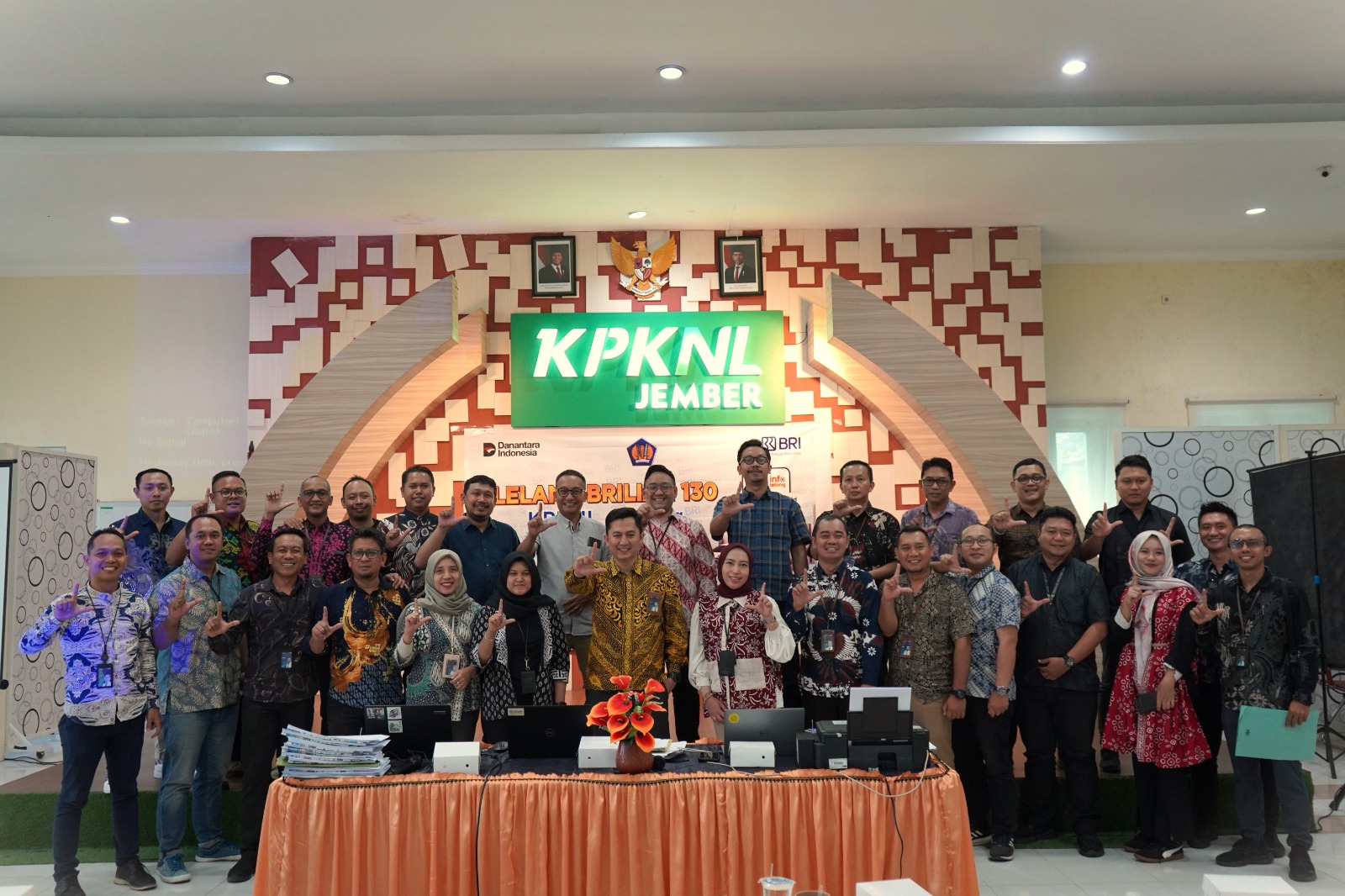 Kolaborasi KPKNL Jember dan Kanwil BRI Wilayah Malang, Sukseskan LELANG BRILIAN 130