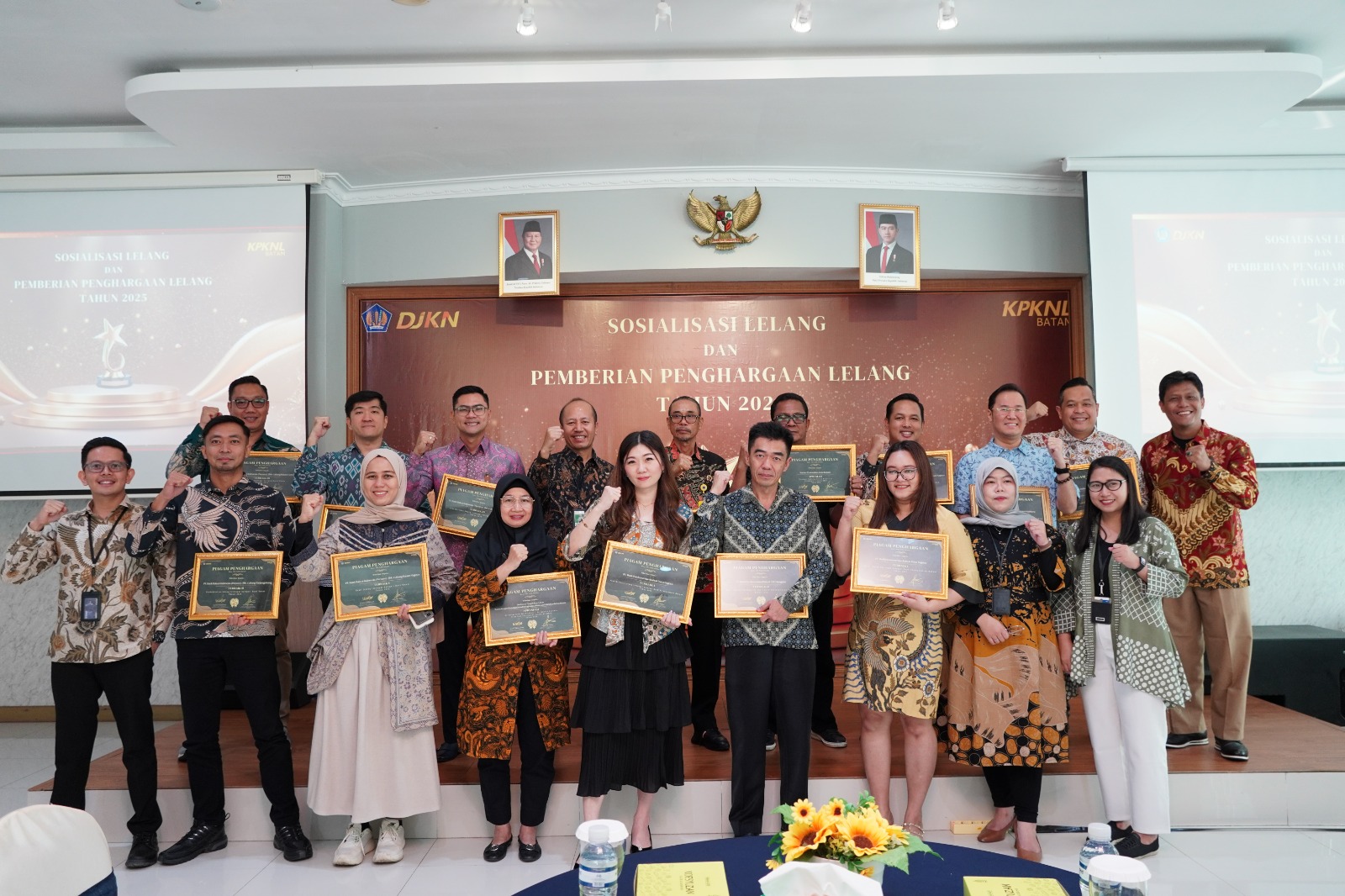 Pemberian Penghargaan dan Apresiasi Lelang KPKNL Batam Tahun 2025