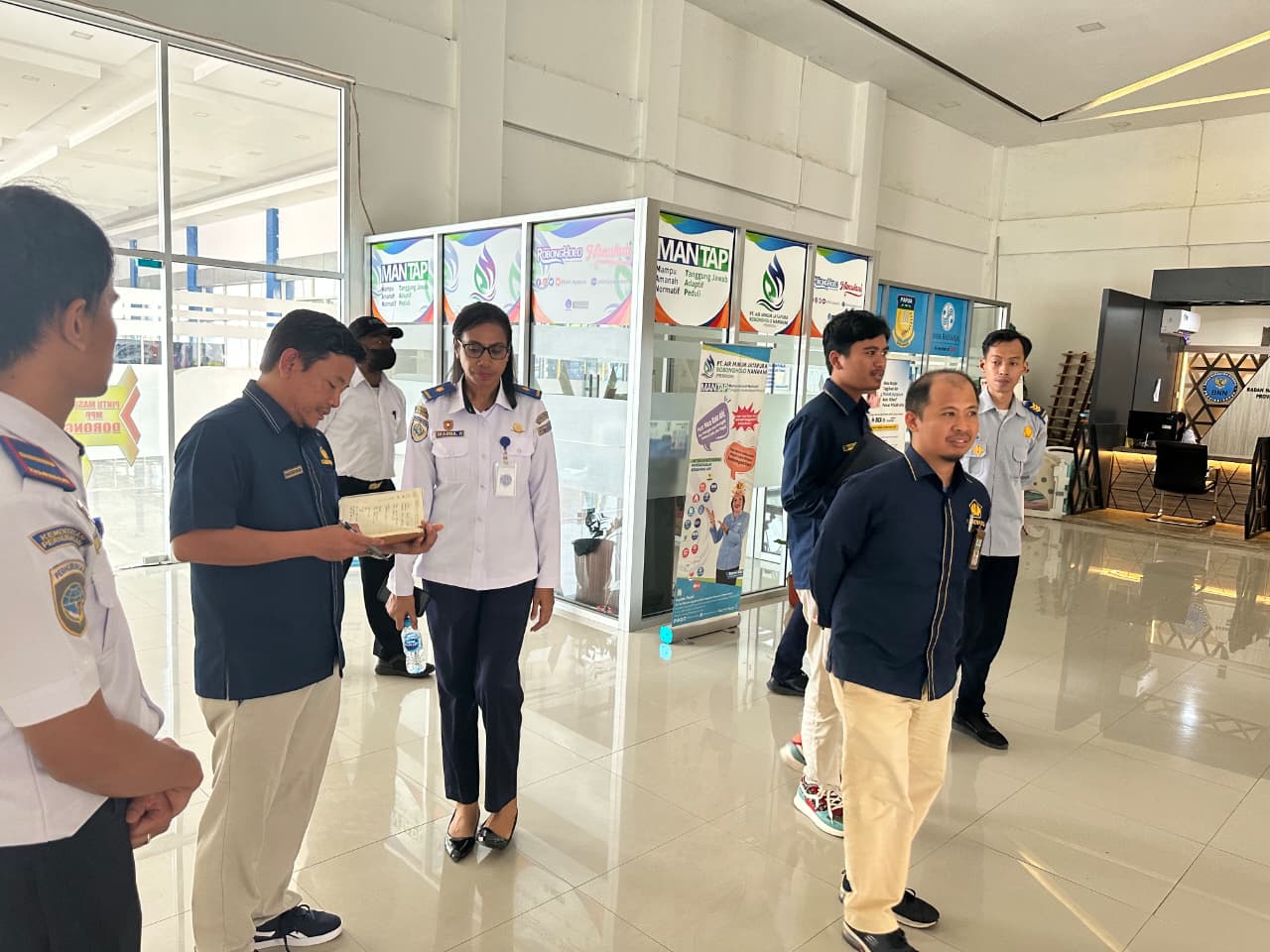 Optimalisasi BMN di Terminal Entrop Jayapura Melalui Lelang Hak Menikmati