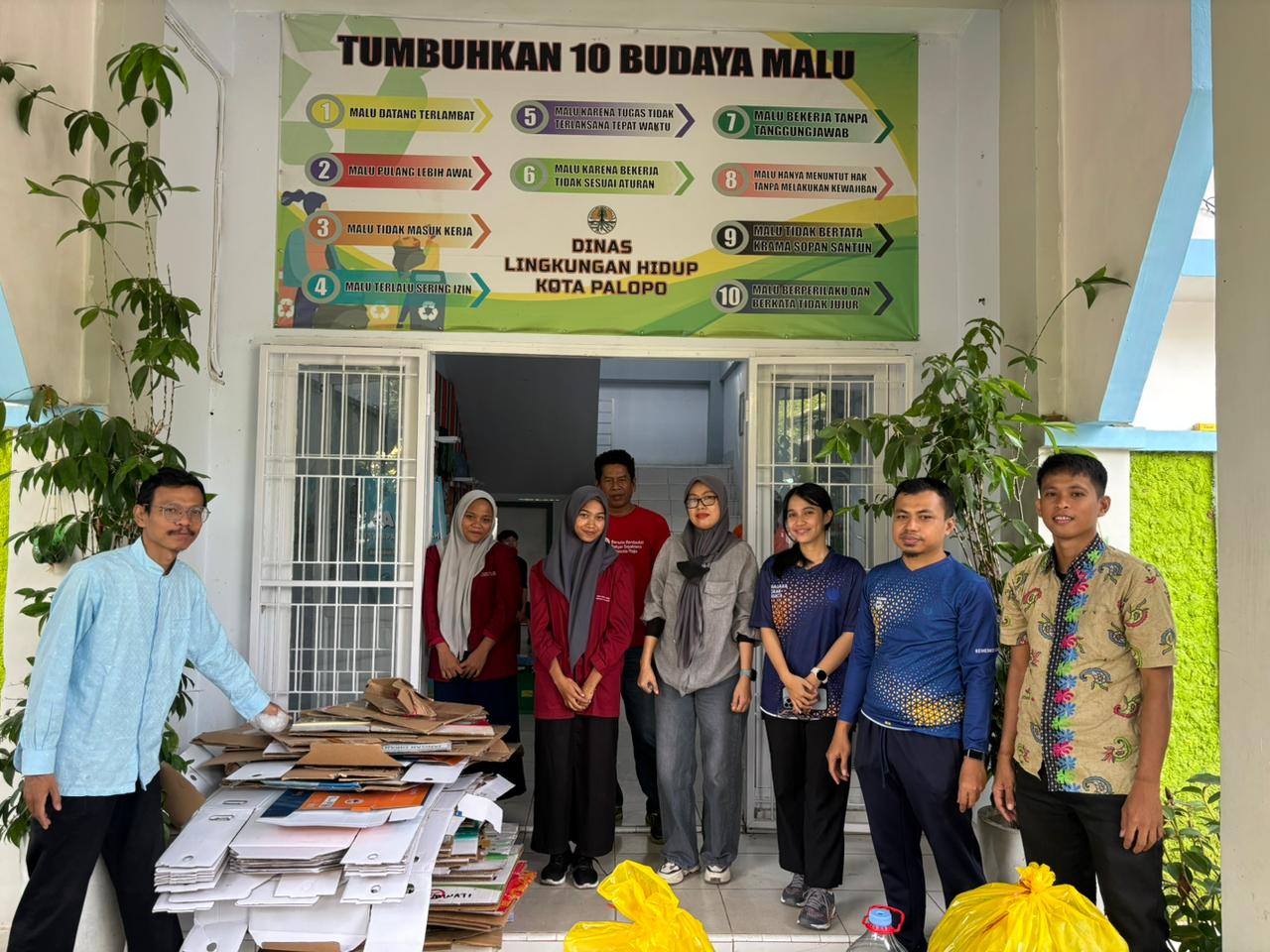 Wujud Eco-Office di Lingkungan KPKNL Palopo melalui Penyetoran Sampah Terpilah