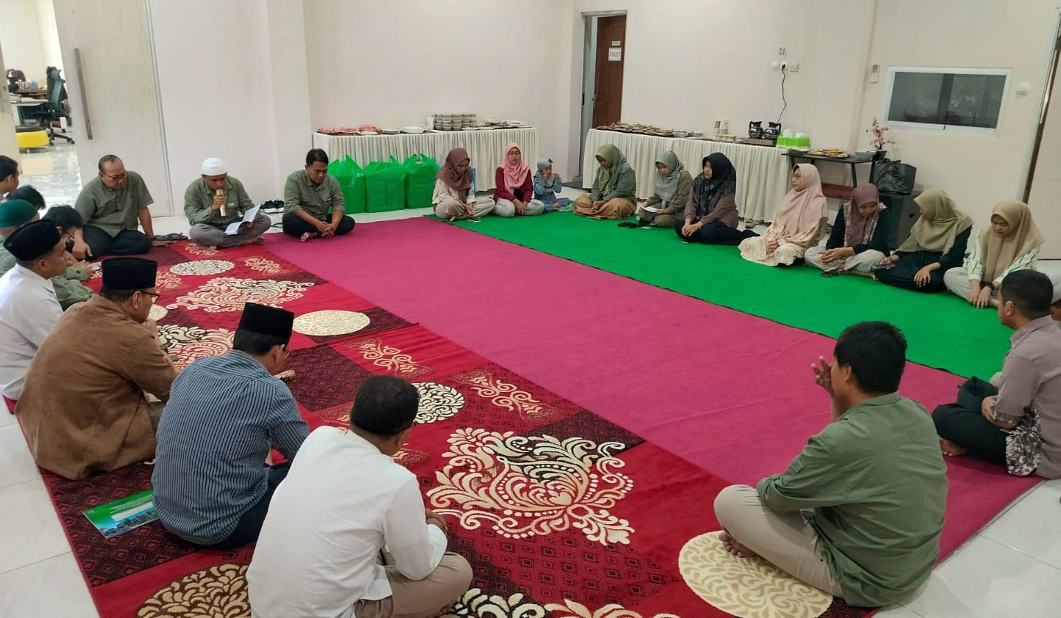  Pembinaan pada KPKNL Pamekasan, Kakanwil DJKN Jawa Timur Tekankan Kerja sebagai Ibadah 