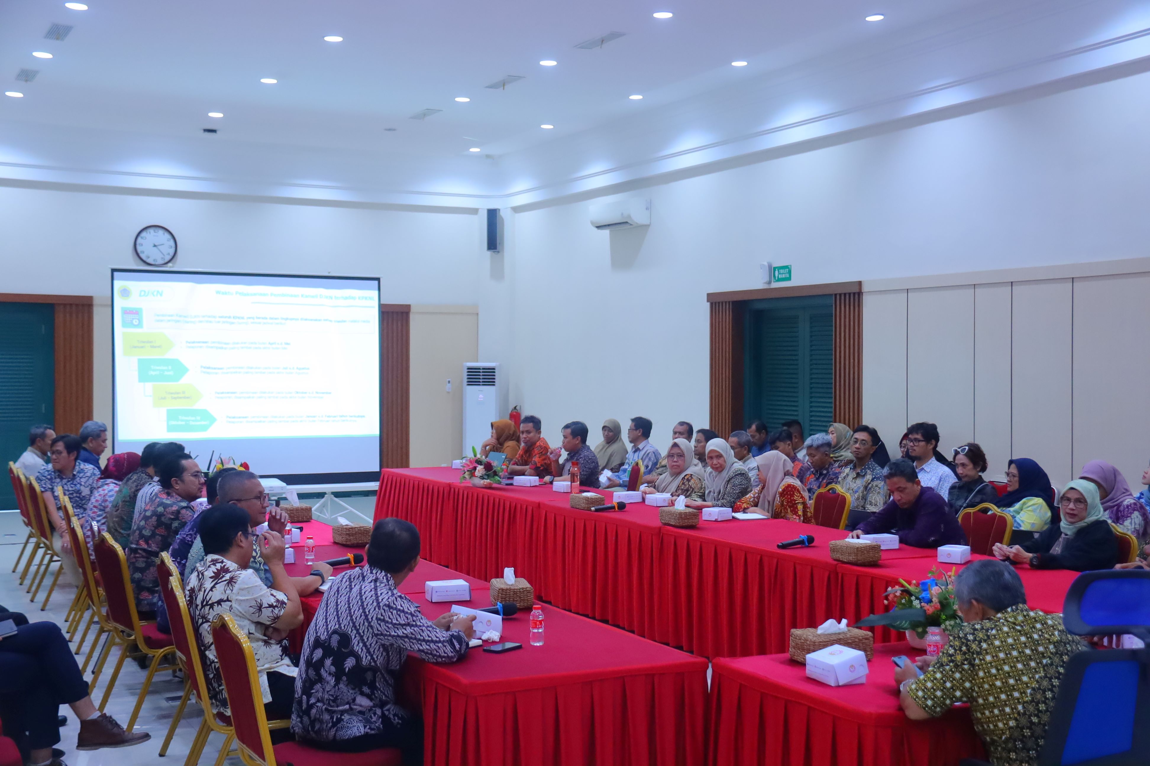 Penguatan Peran Kantor Wilayah dalam Peningkatan Kualitas Layanan KPKNL