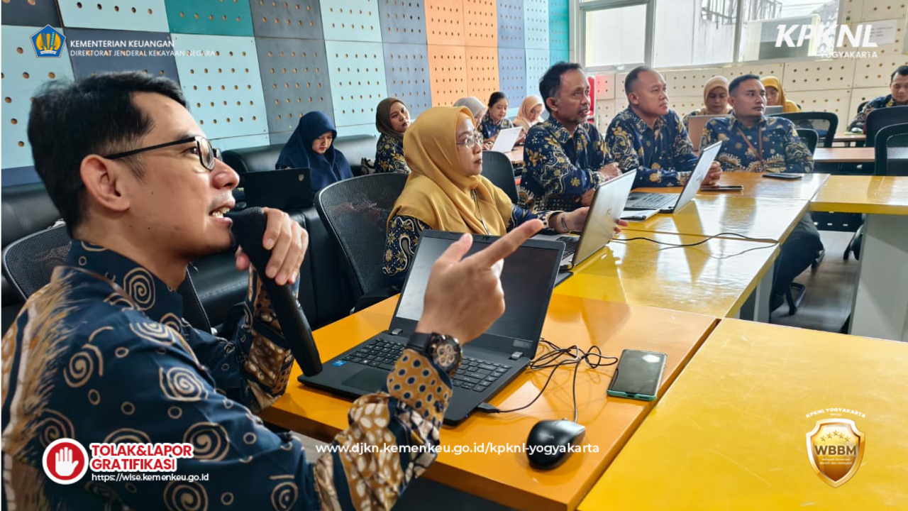 Tingkatkan Tertib Administrasi, KPKNL Yogyakarta Berikan Sosialisasi Optimalisasi Pengelolaan BMN