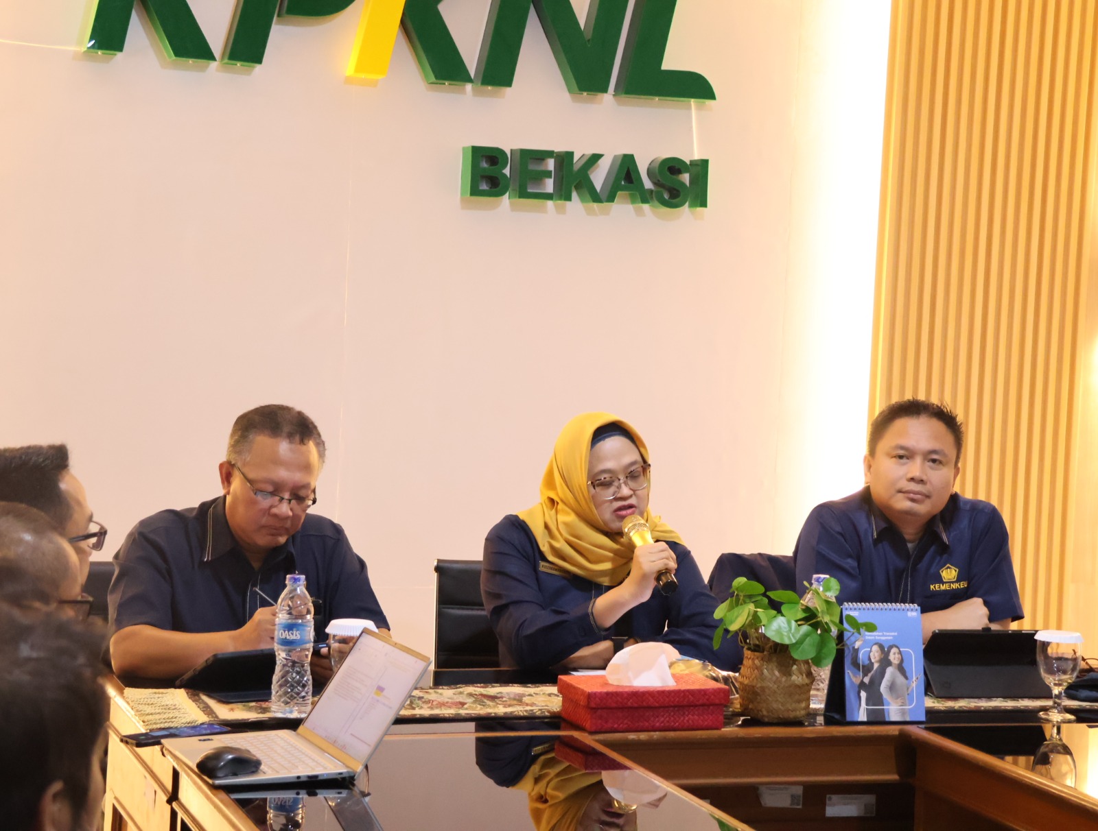 Perkuat Fondasi dan Integritas, Sesditjen Kekayaan Negara Beri Arahan di KPKNL Bekasi  