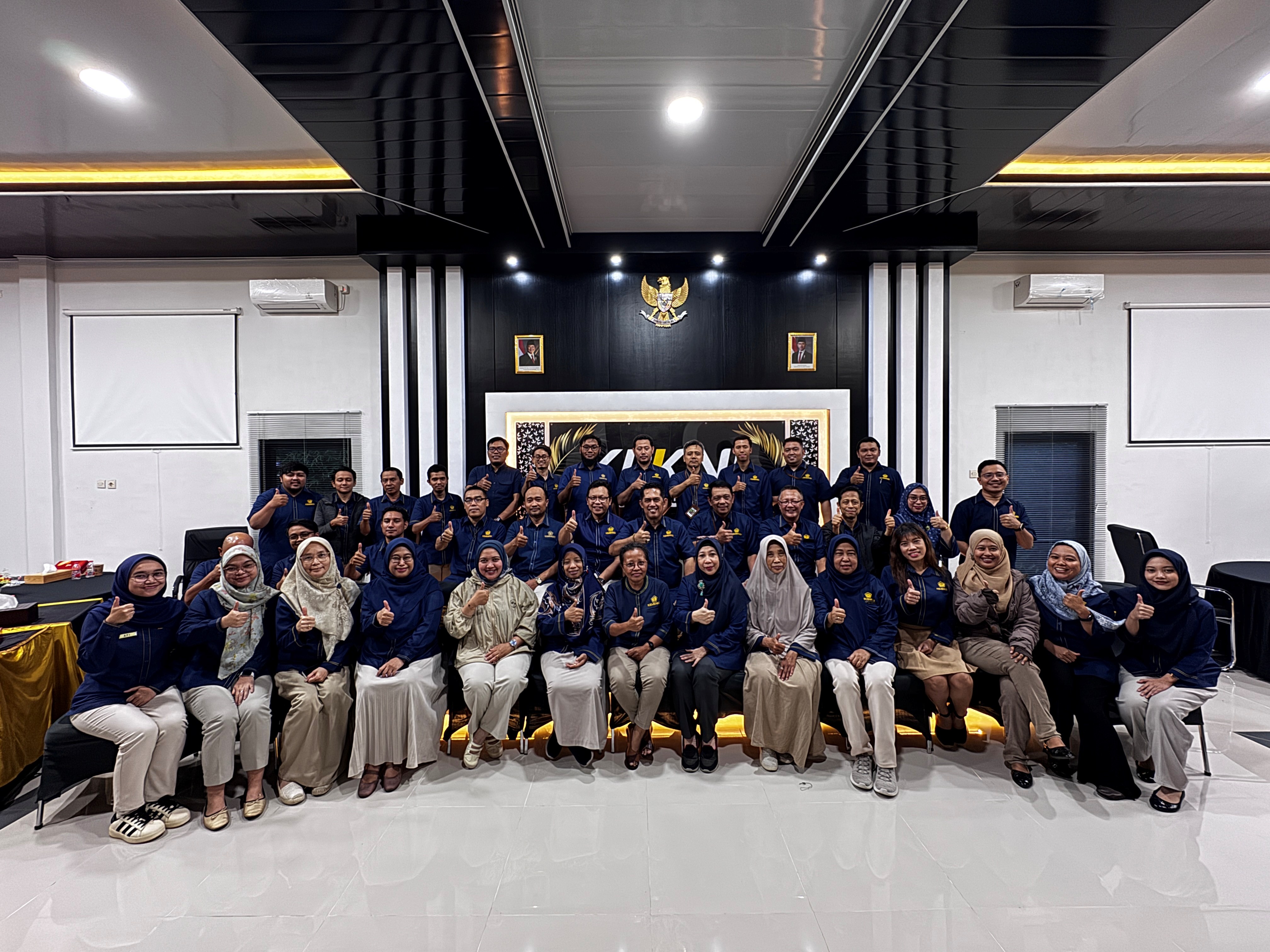 Kunjungan kerja Kepala Kanwil DJKN Jawa Timur ke KPKNL Malang