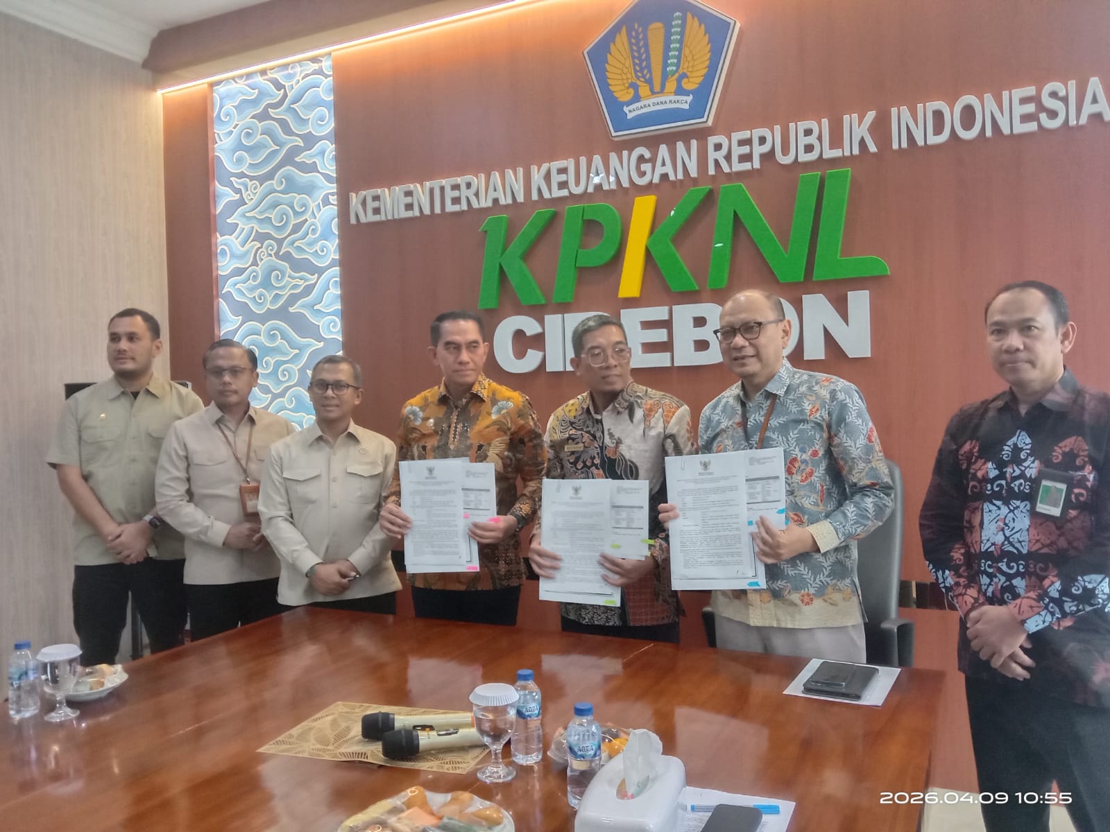 Kepala Kanwil DJKN Jawa Barat Menghadiri Serah Terima BMN eks Idle Kepada Kementerian Perlindungan Pekerja Migran Indonesia (KP2MI)