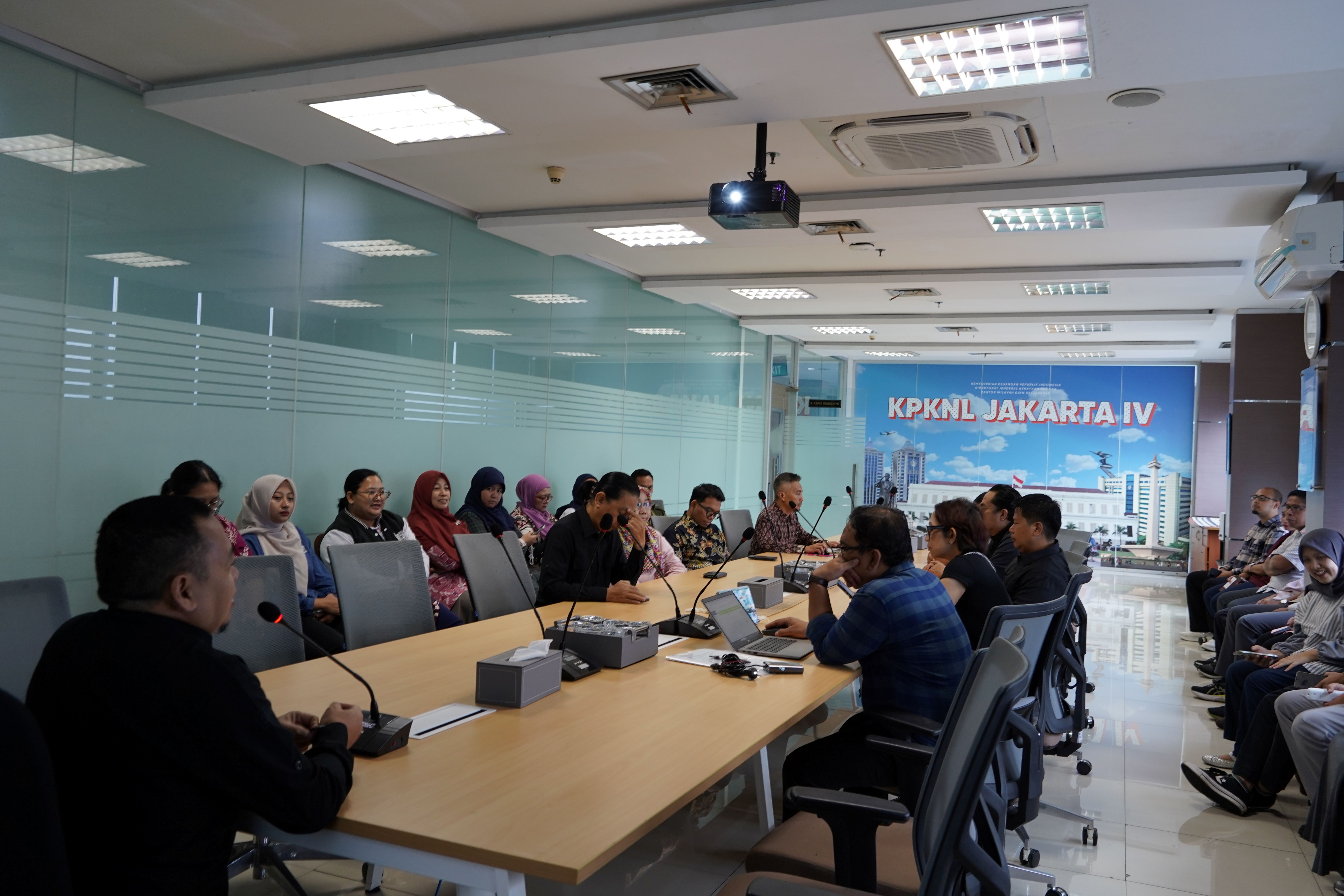 Penilaian Perilaku Kerja sebagai Instrumen Penguatan Budaya Kerja BerAKHLAK
