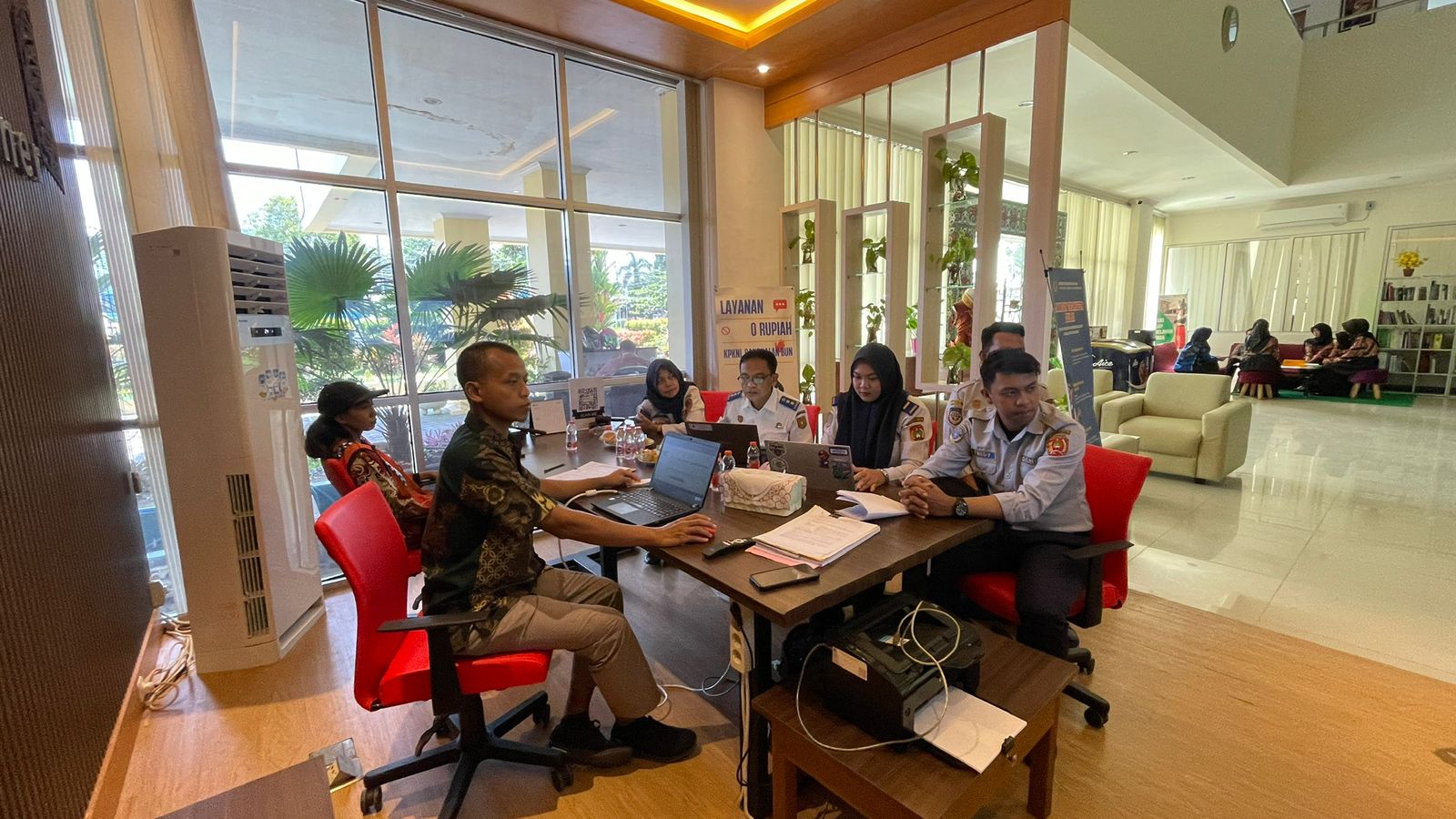 Lelang 21 Titik Parkir Dishub Kobar di KPKNL Pangkalan Bun: 8 Lokasi Terjual, Pemenang Wajib Lunasi 5 Hari Kerja