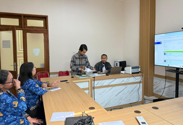 10 Lot Barang Milik Daerah Kabupaten Buleleng Laku Terjual dalam Lelang Hari Ini