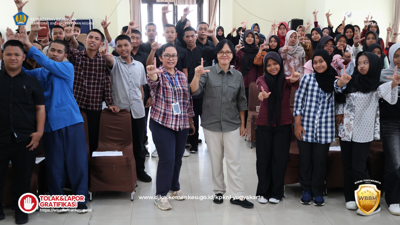 Tingkatkan Motivasi Siswa, Kepala KPKNL Yogyakarta Bagikan Kisah Inspiratif di SRMA 20 Sleman