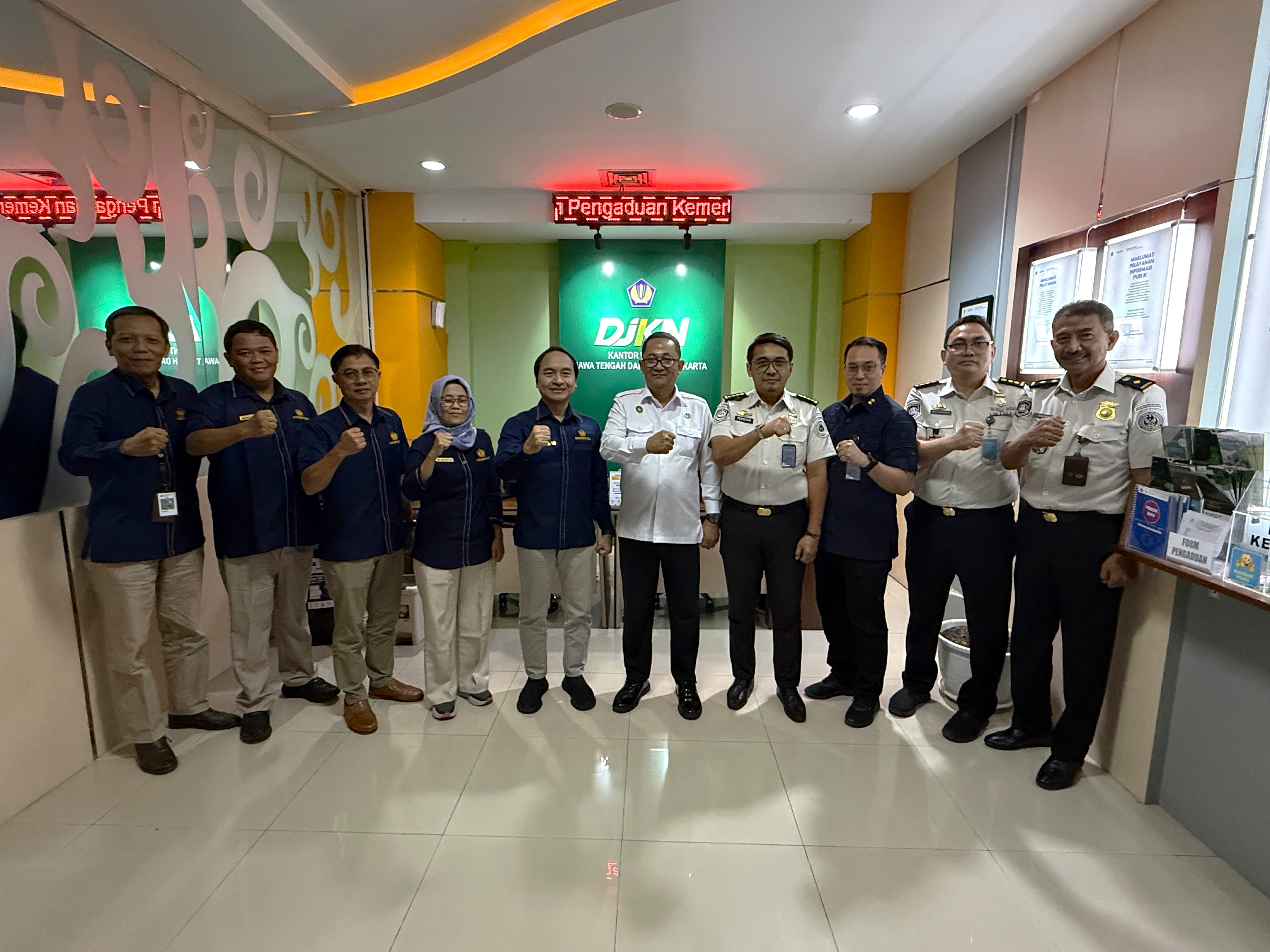 Sinergi Pengelolaan BMN, Kanwil Ditjen Imigrasi Jateng Kunjungi Kanwil DJKN Jateng dan DIY
