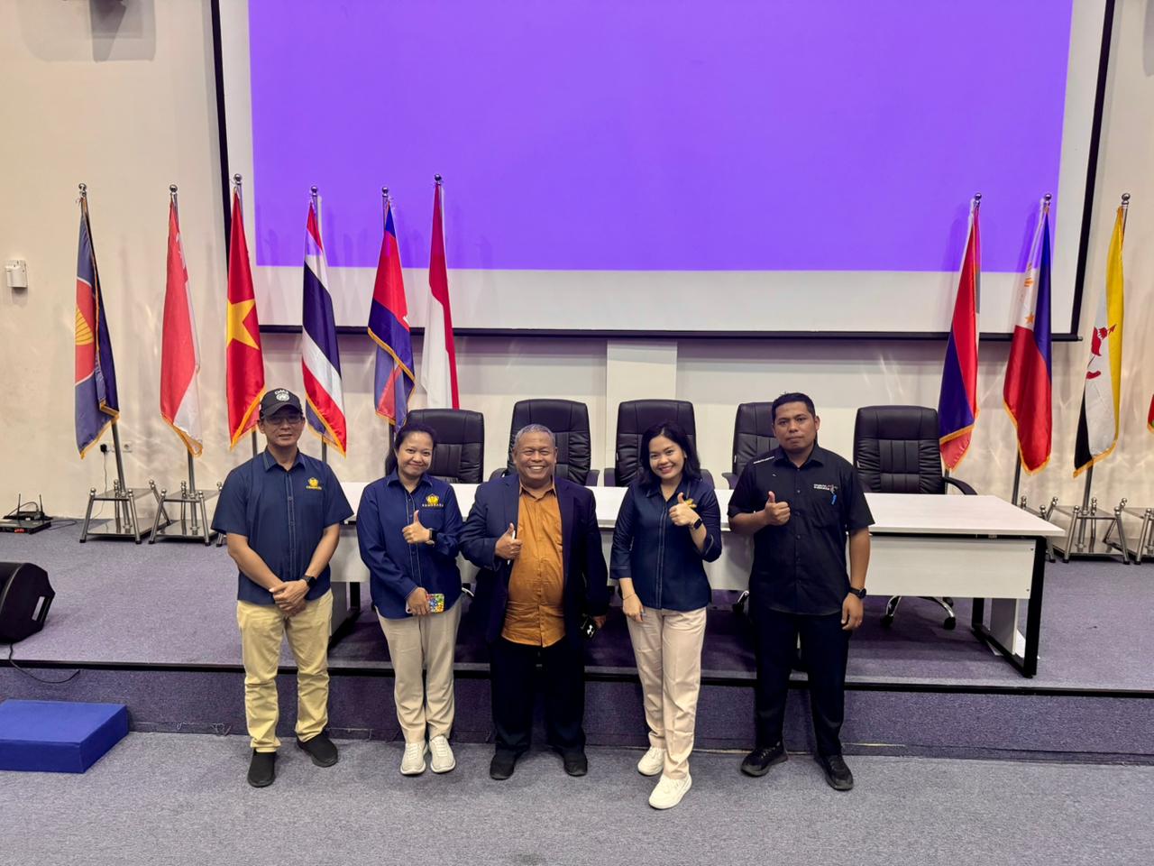 KPKNL Medan melaksanakan Monitoring dan Evaluasi terhadap Portofolio BMN pada Politeknik Pariwisata Medan