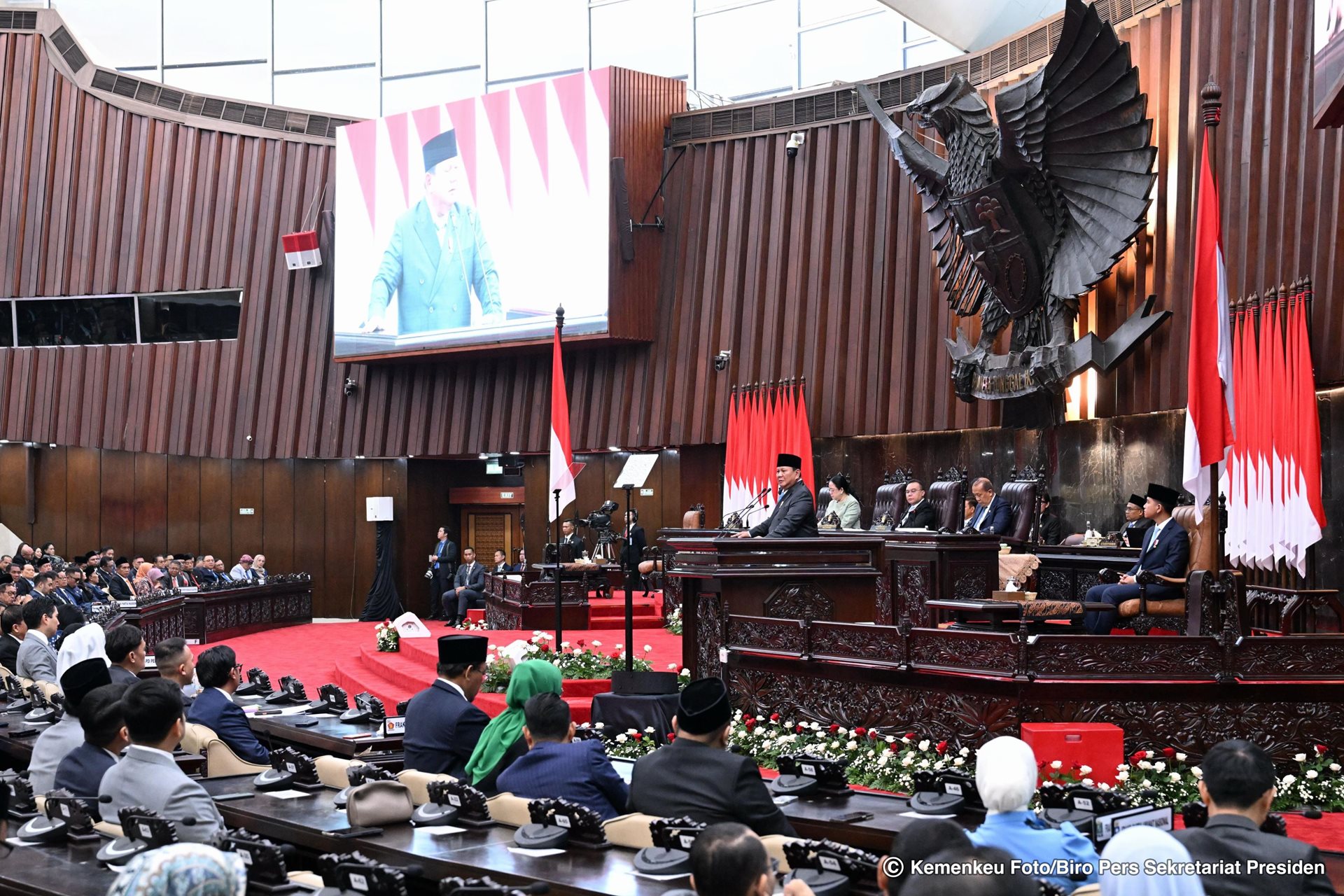 Presiden Prabowo Sampaikan Arah Kebijakan Fiskal Tahun 2027, Tekankan APBN sebagai Alat Perjuangan Bangsa