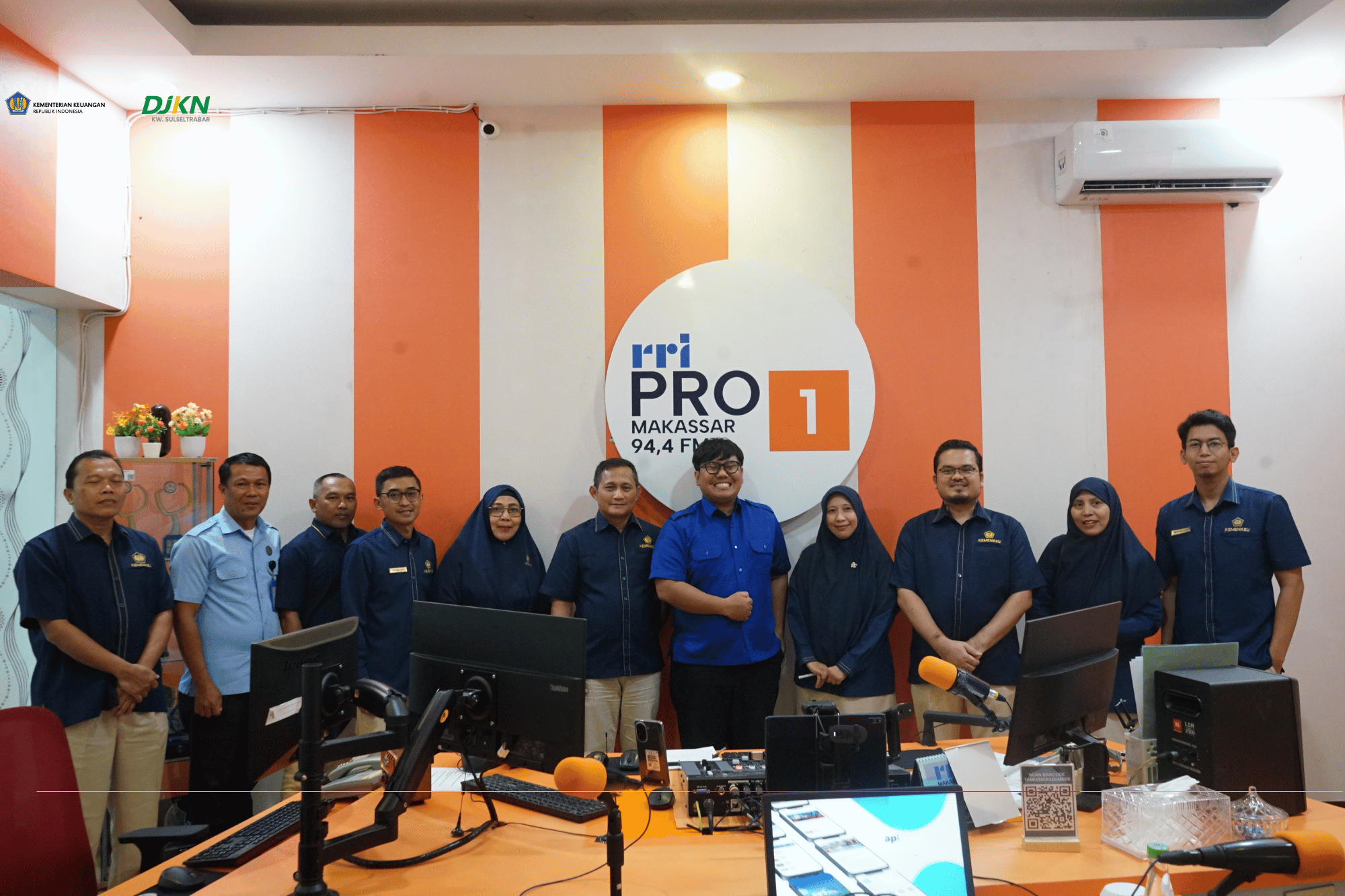 DJKN Sulseltrabar Kenalkan Lelang Resmi, Aman, dan Terbuka melalui Talkshow RRI