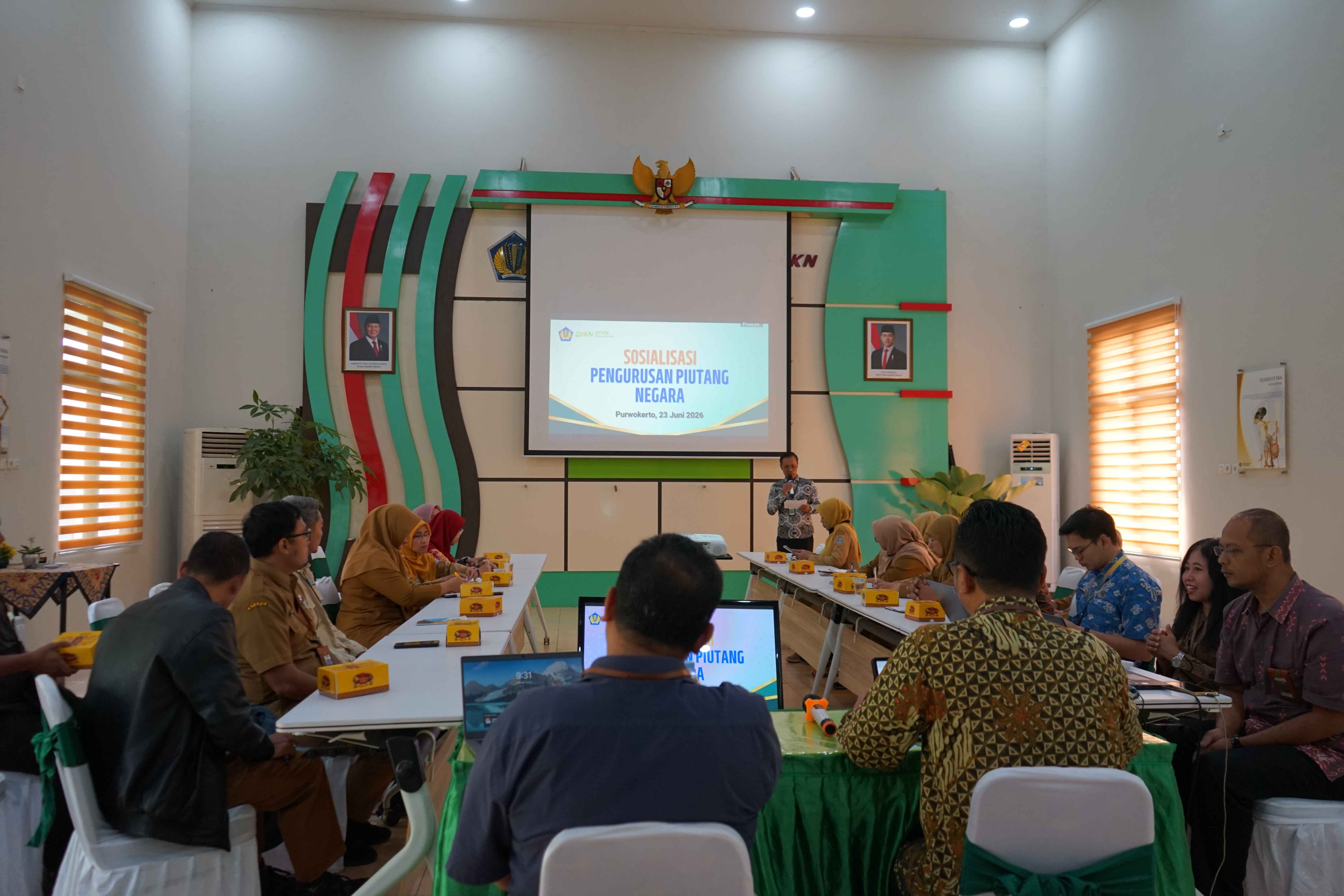 Era Baru Pengurusan Piutang Negara: KPKNL Purwokerto Gelar Edukasi Regulasi Terbaru bersama Pemda dan BLU