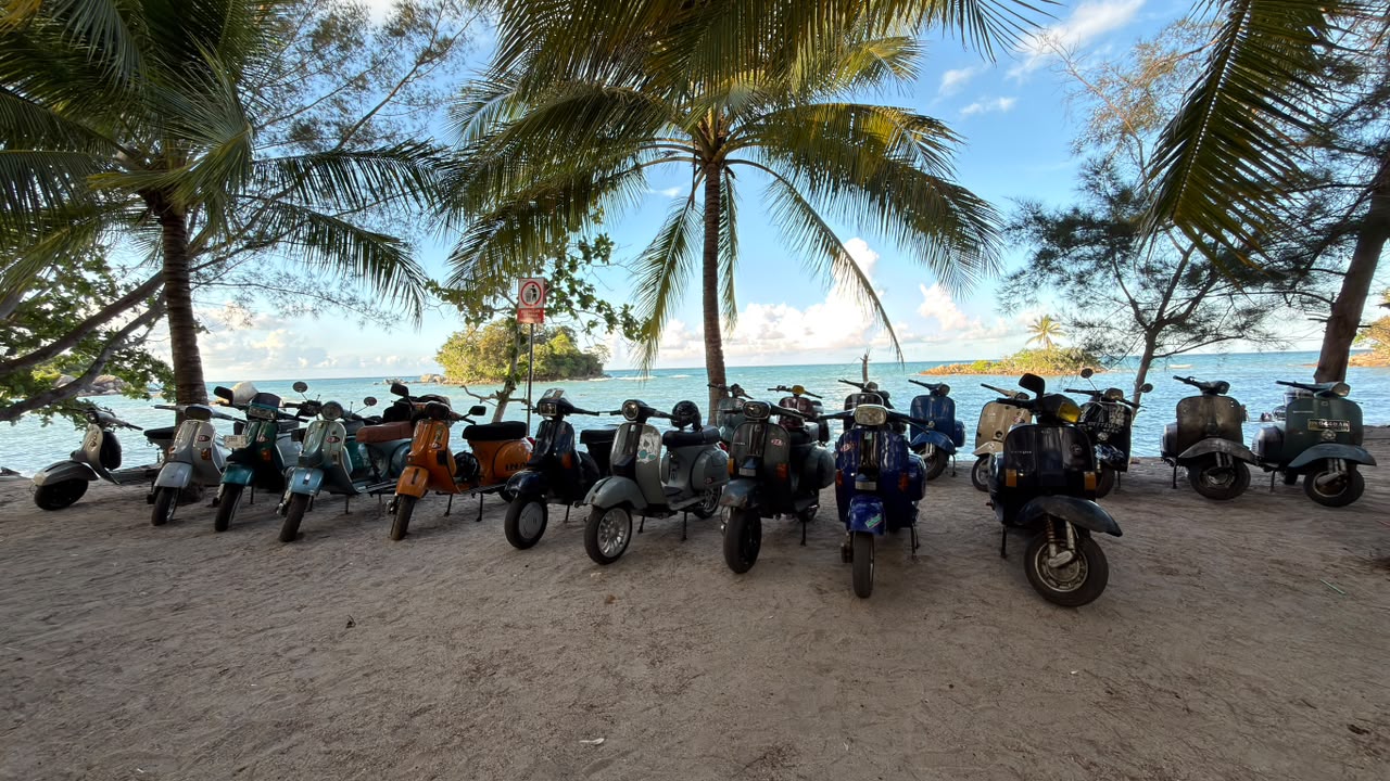 Vespa di Pulau Bangka: Lebih dari Sekadar Motor, Sebuah Gaya Hidup