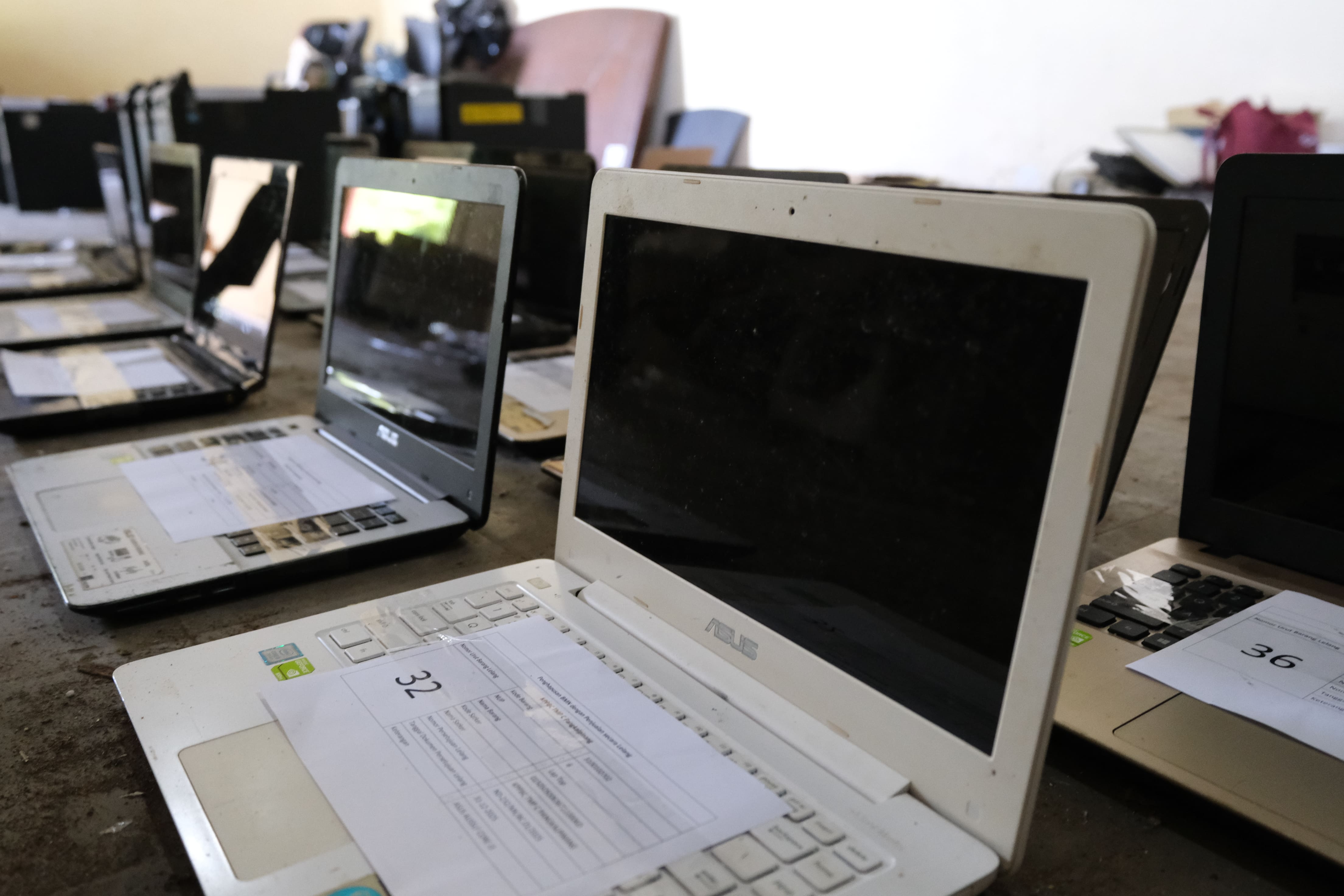 Antusias! Lelang BMN KPPBC TMP C Pangkalpinang, Inventaris Komputer Ludes Terjual