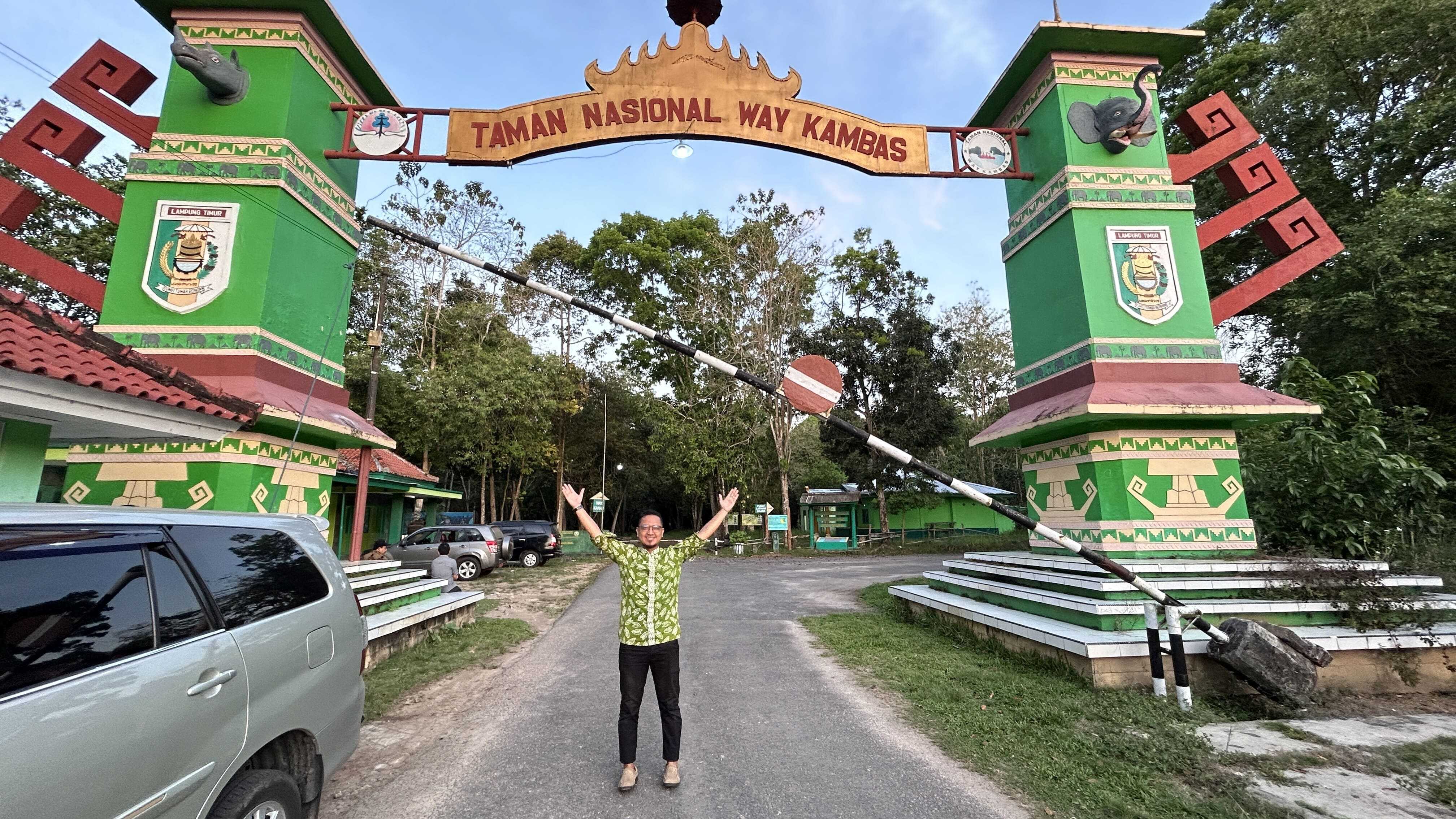 Taman Nasional Way Kambas, Rumah Konservasi Gajah Sumatera yang Mendunia
