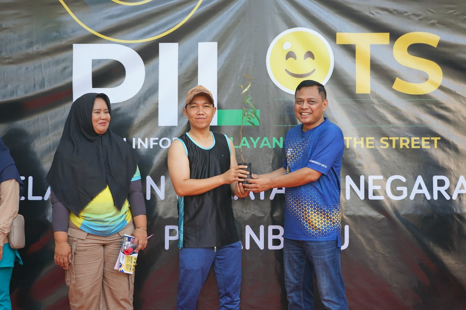 118 Tahun Lelang Indonesia, KPKNL Pekanbaru Dekatkan Layanan kepada Masyarakat Melalui PILOTS di Car Free Day