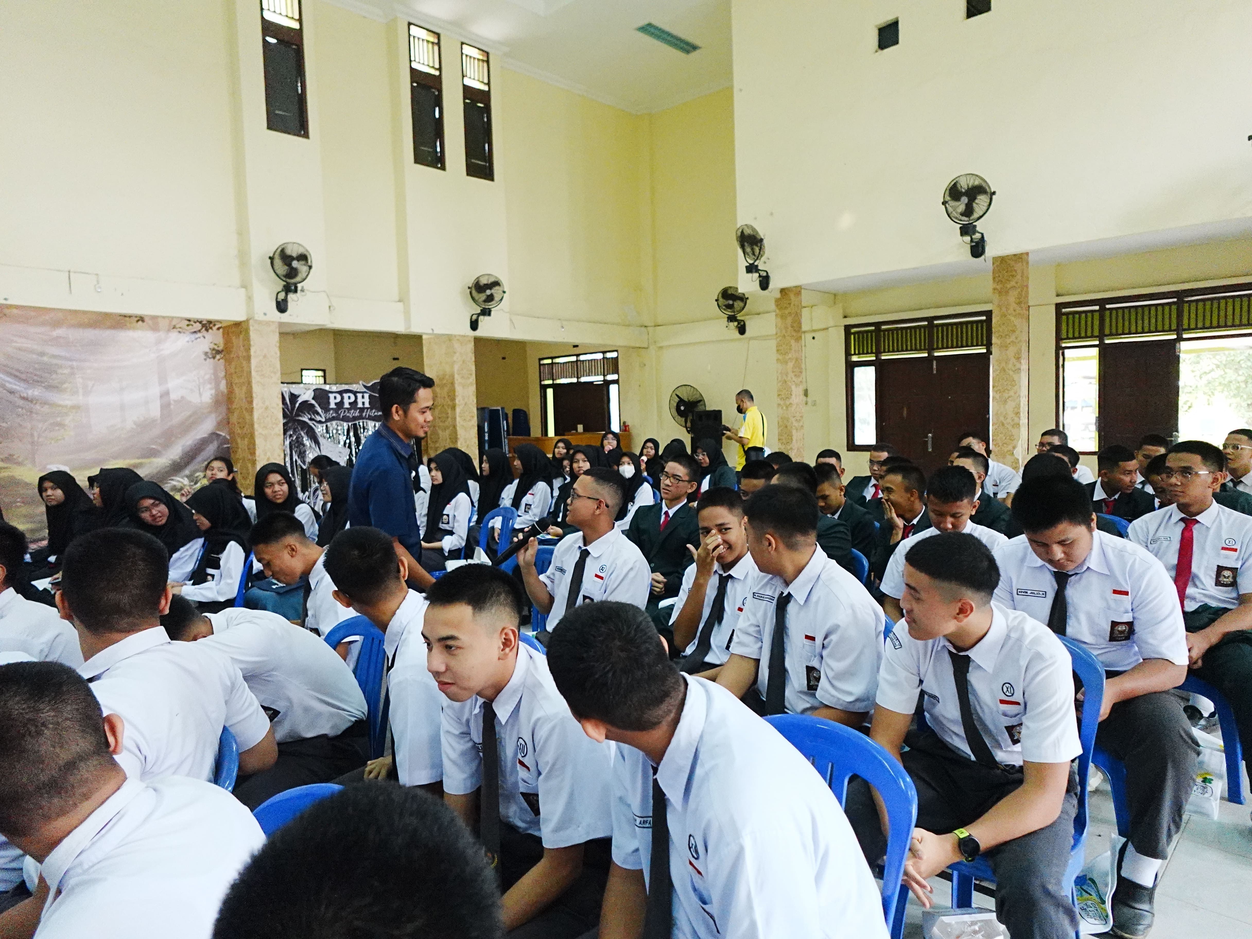 KPKNL Palembang Goes to School, Kenalkan Kekayaan Negara dan Lelang kepada Generasi Muda
