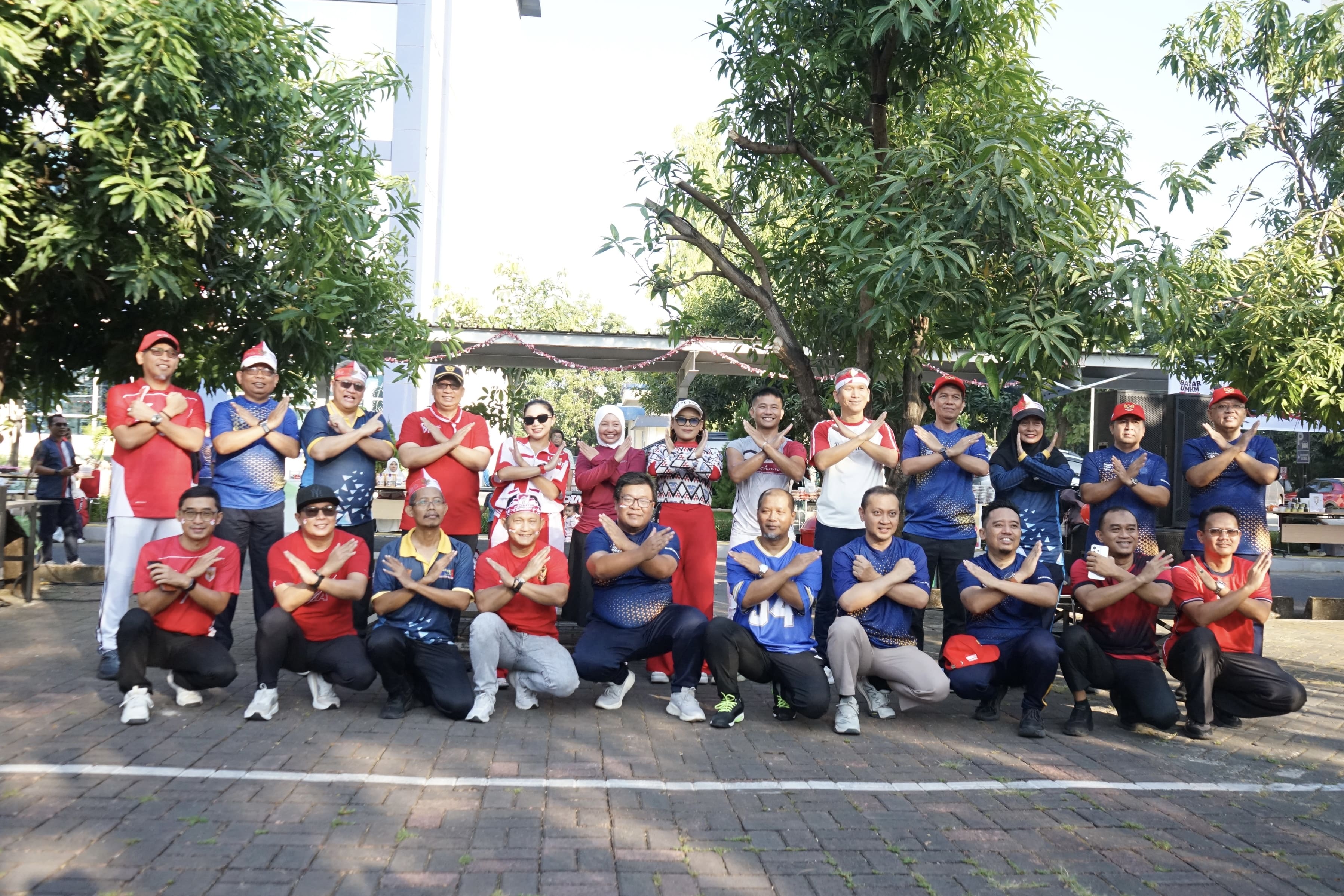 Semarak 17andiGKN, Insan Kemenkeu Sulsel Rayakan HUT Ke-81 Kemerdekaan RI Bersama UMKM Binaan