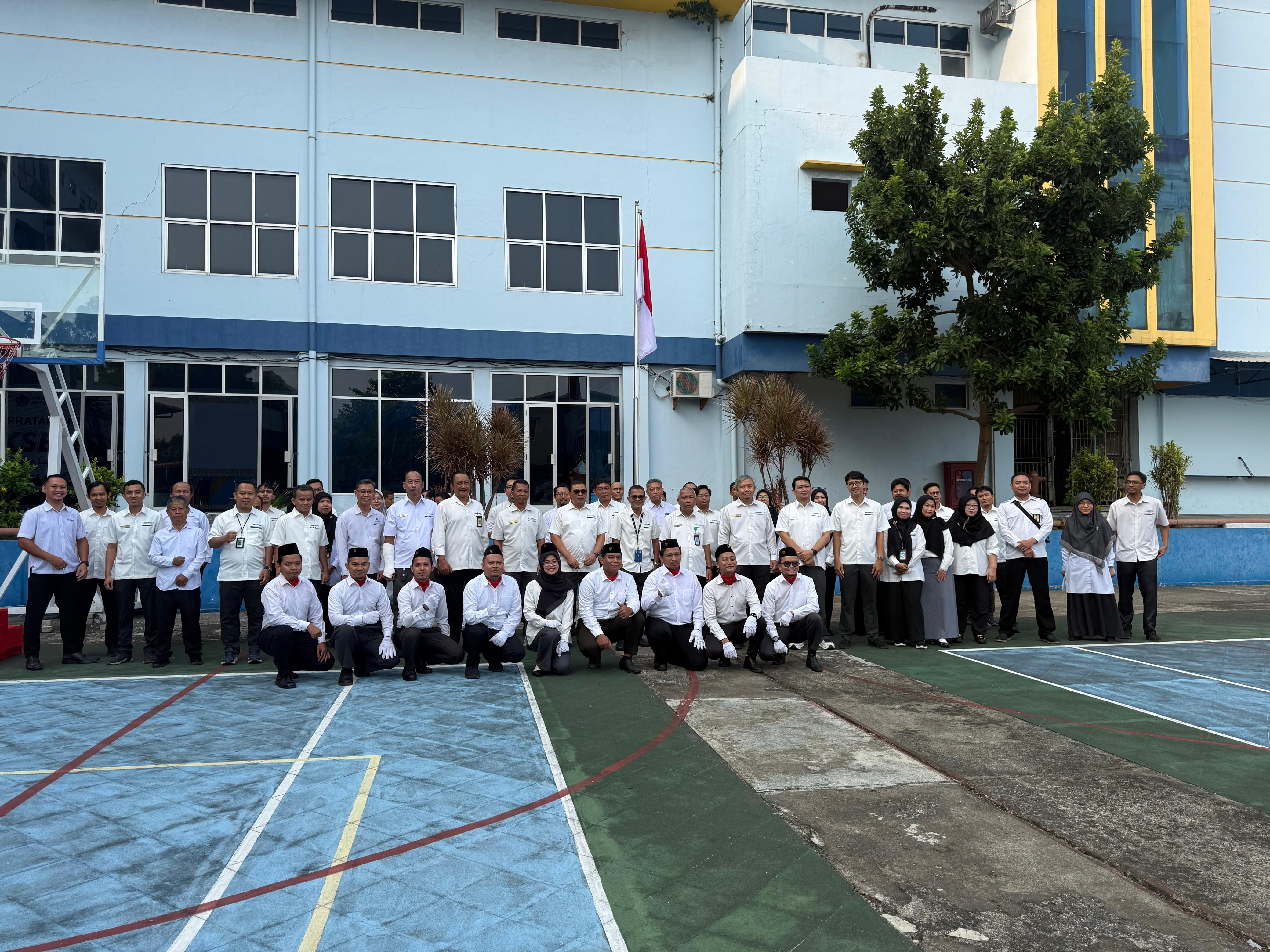Kemenkeu Satu Pekalongan-Batang Gelar Upacara Peringatan HUT ke-81 Kemerdekaan Republik Indonesia