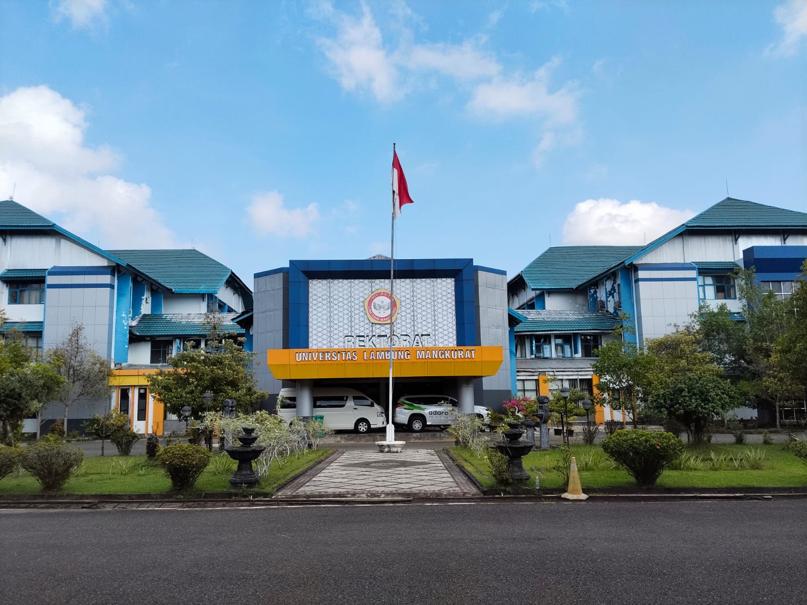 Tembus Rp978 Juta! Lelang Bongkaran Gedung Rektorat ULM Beri Kontribusi Besar bagi PNBP