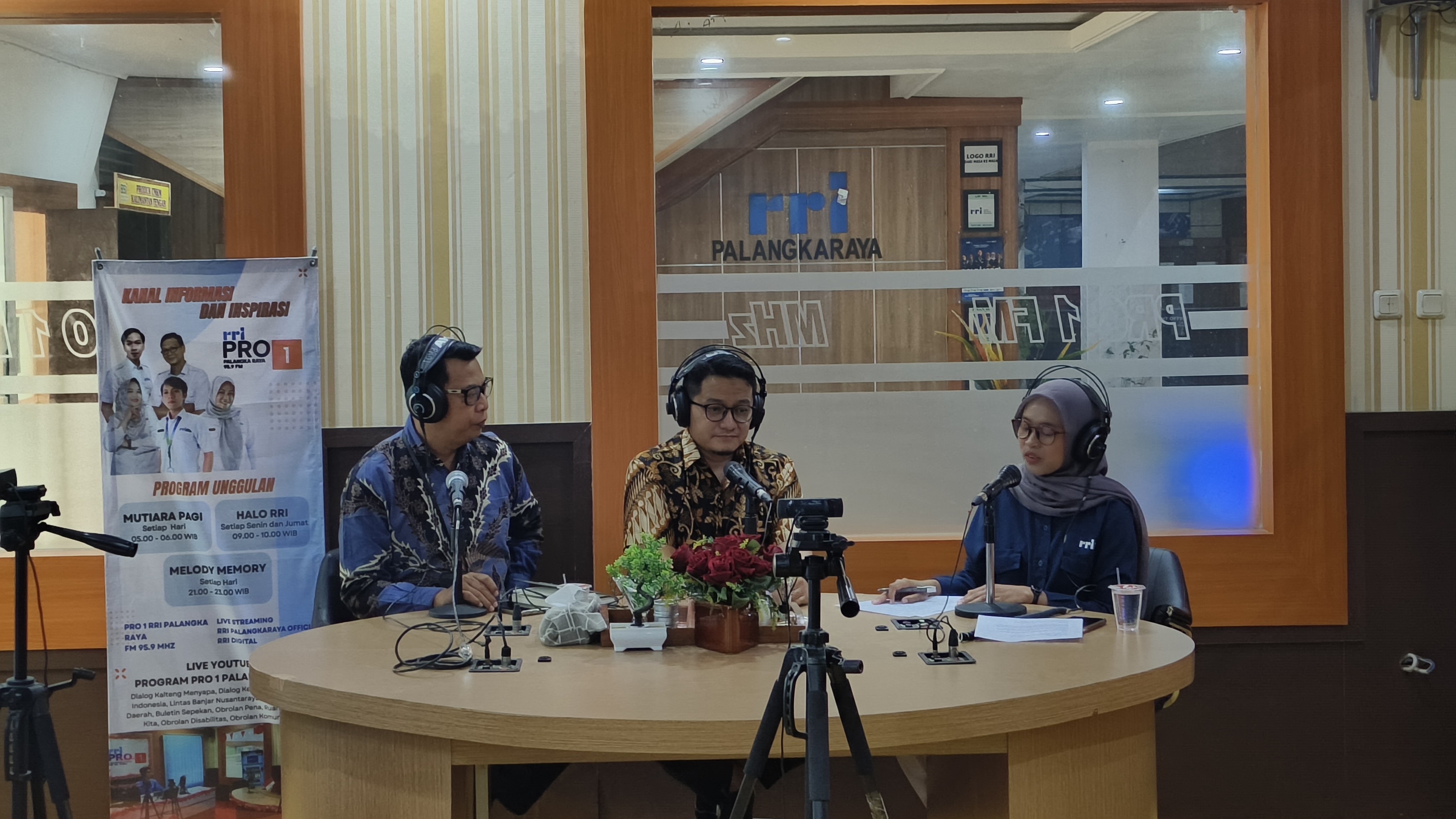 Hadir di RRI Pro 1, KPKNL Palangkaraya Kupas Tuntas Prosedur Lelang