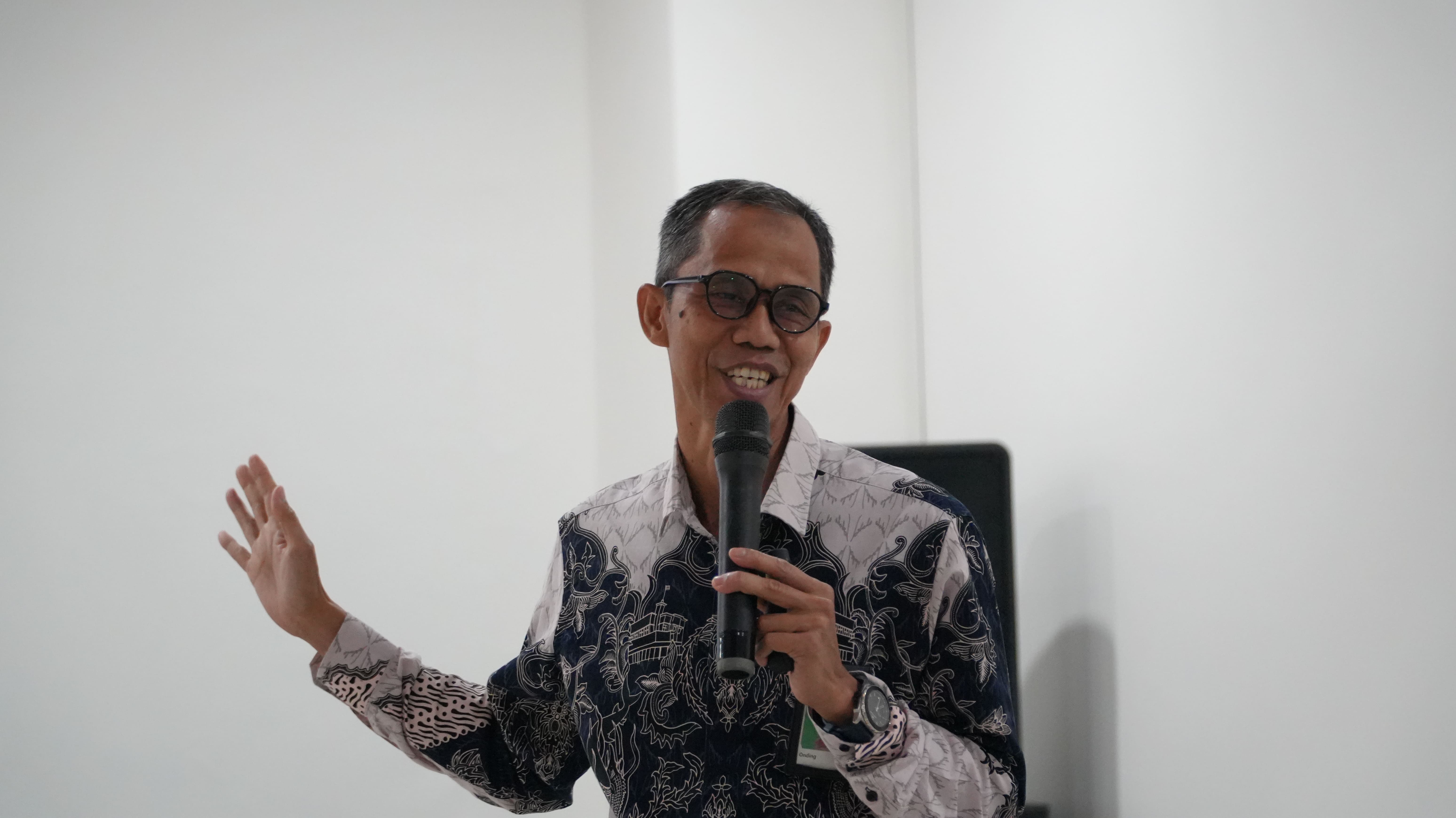 KPKNL Ternate Dorong Peningkatan Pengelolaan Piutang Negara melalui FGD