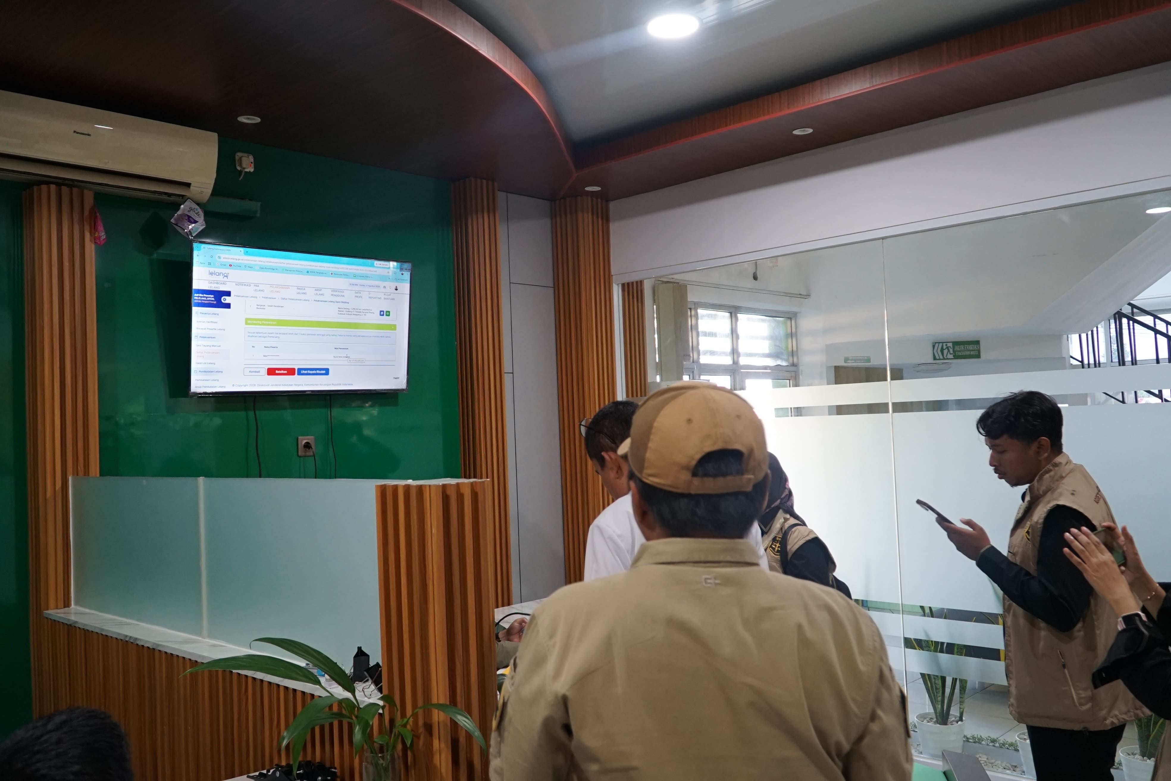 Lelang Pemulihan Aset Hasil Tindak Pidana Laku 127 Miliar Rupiah