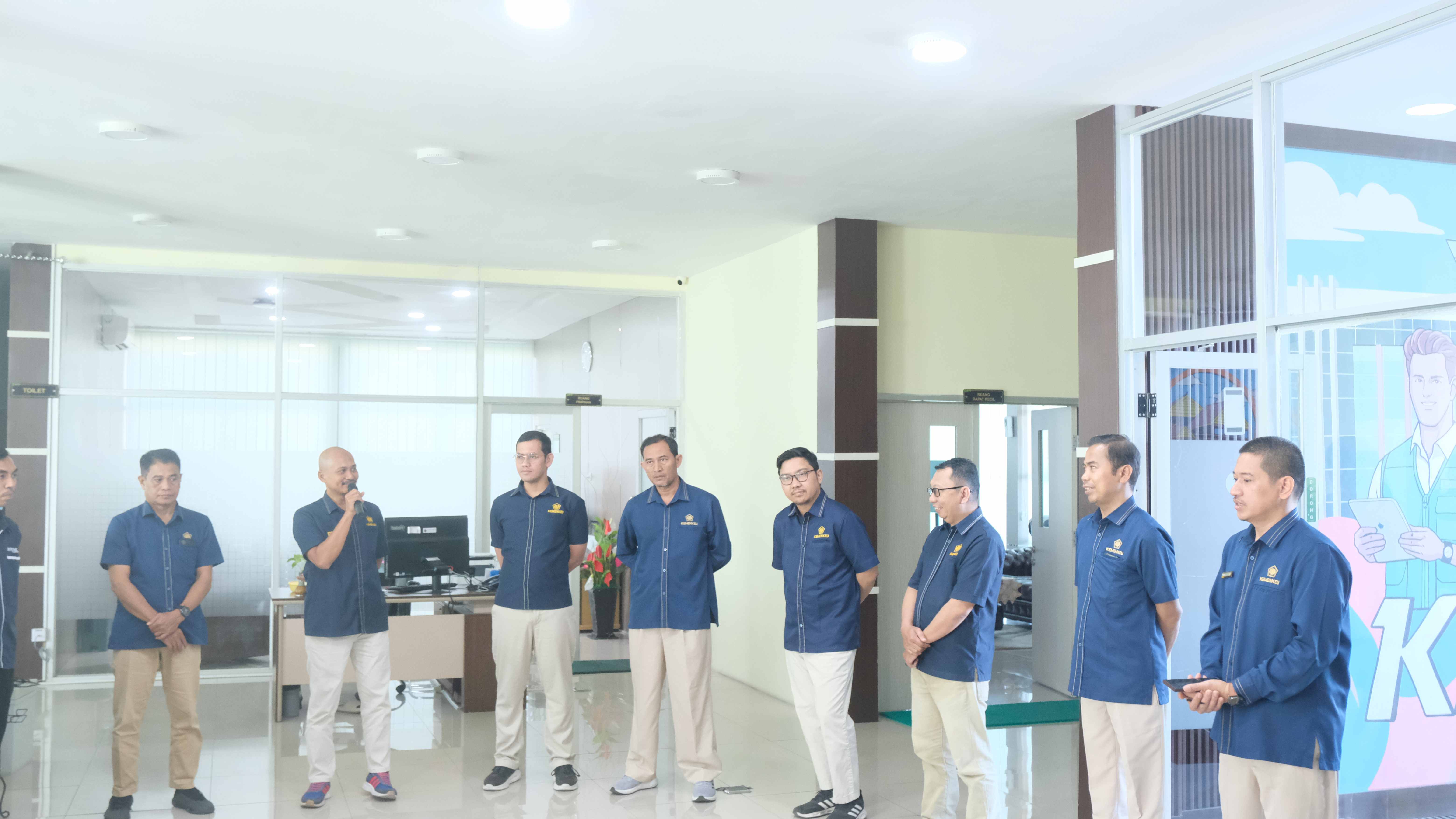 Semangat Pagi KPKNL Parepare Dengan Perkuat Sinergi dan Matangkan Persiapan Forum Konsultasi Publik