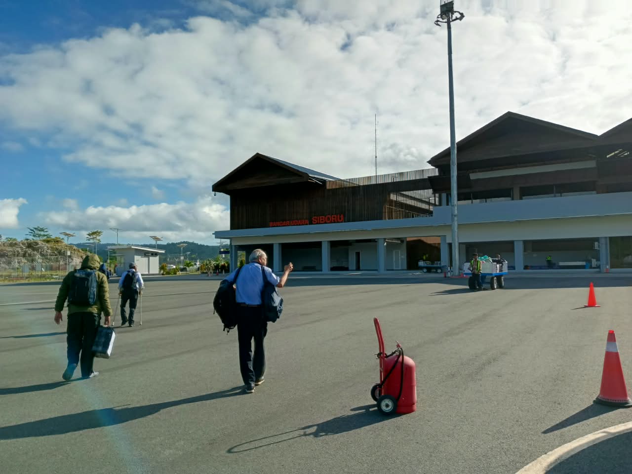 Bandara Siboru Fakfak: Infrastruktur Strategis untuk Mendorong Konektivitas dan Pertumbuhan Ekonomi Papua Barat