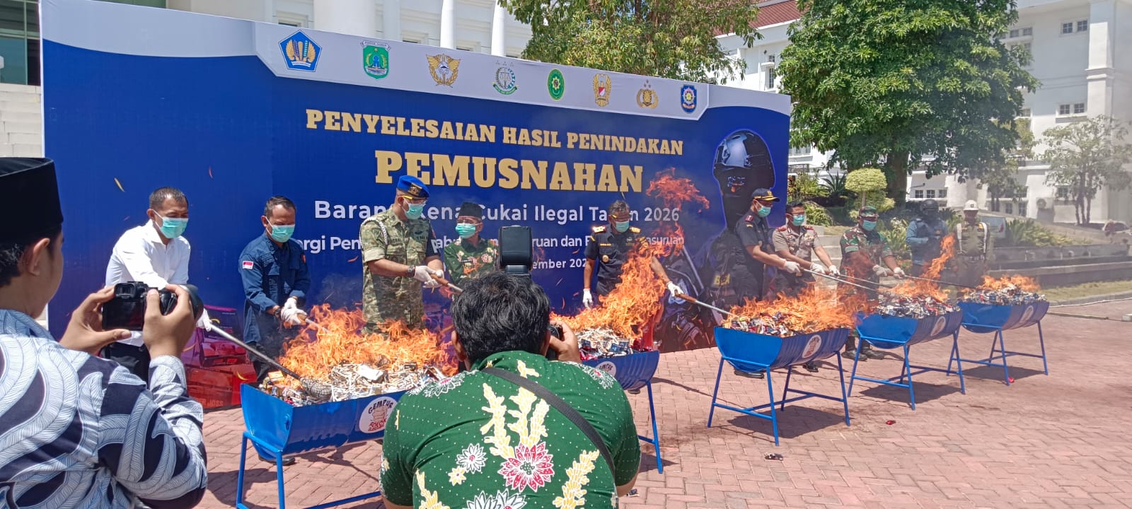 Jutaan Rokok dan MMEA Ilegal Dimusnahkan, Upaya Menjaga Penerimaan Negara