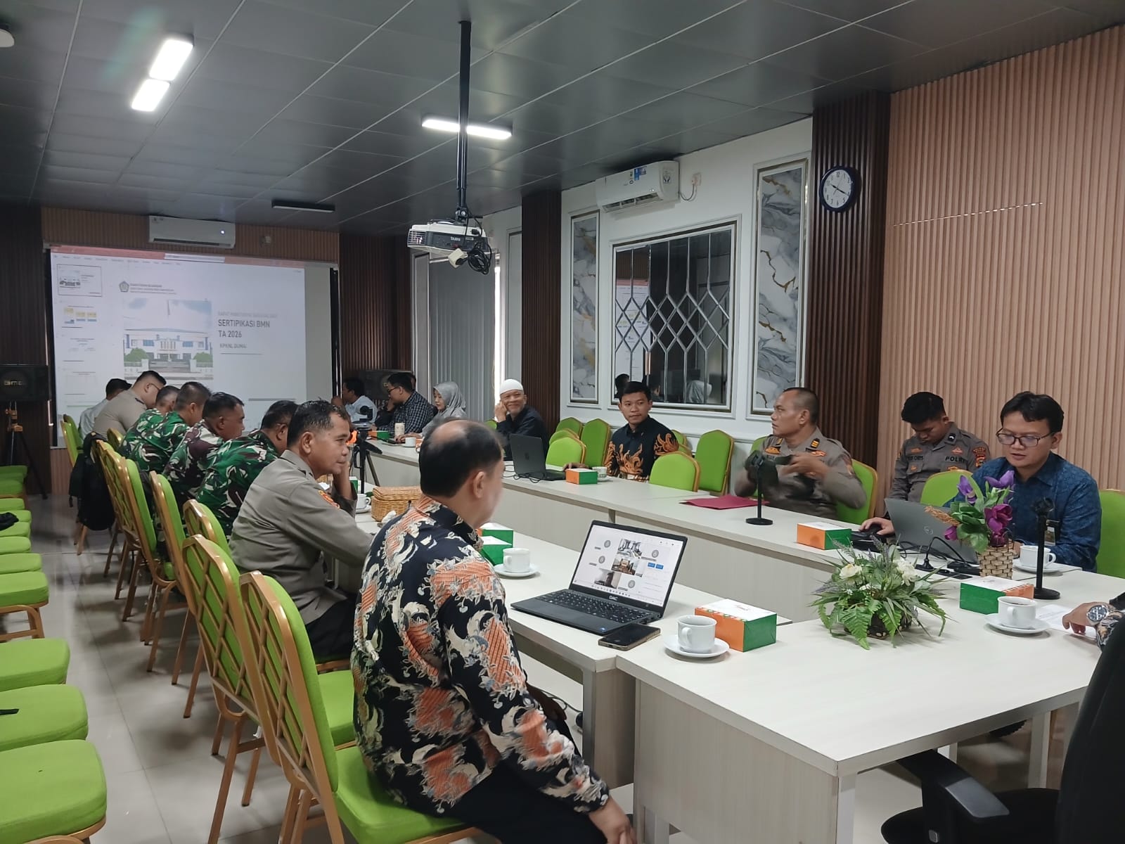 Kuatkan Sinergi, KPKNL Dumai Laksanakan Rapat Monitoring dan Evaluasi Sertifikasi BMN Tahun 2026