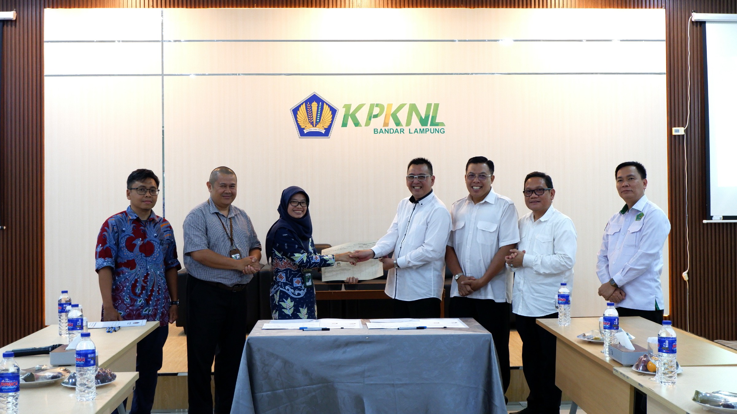 KPKNL Bandar Lampung Serahkan BMN Eks BMN Idle kepada Kementerian Agama