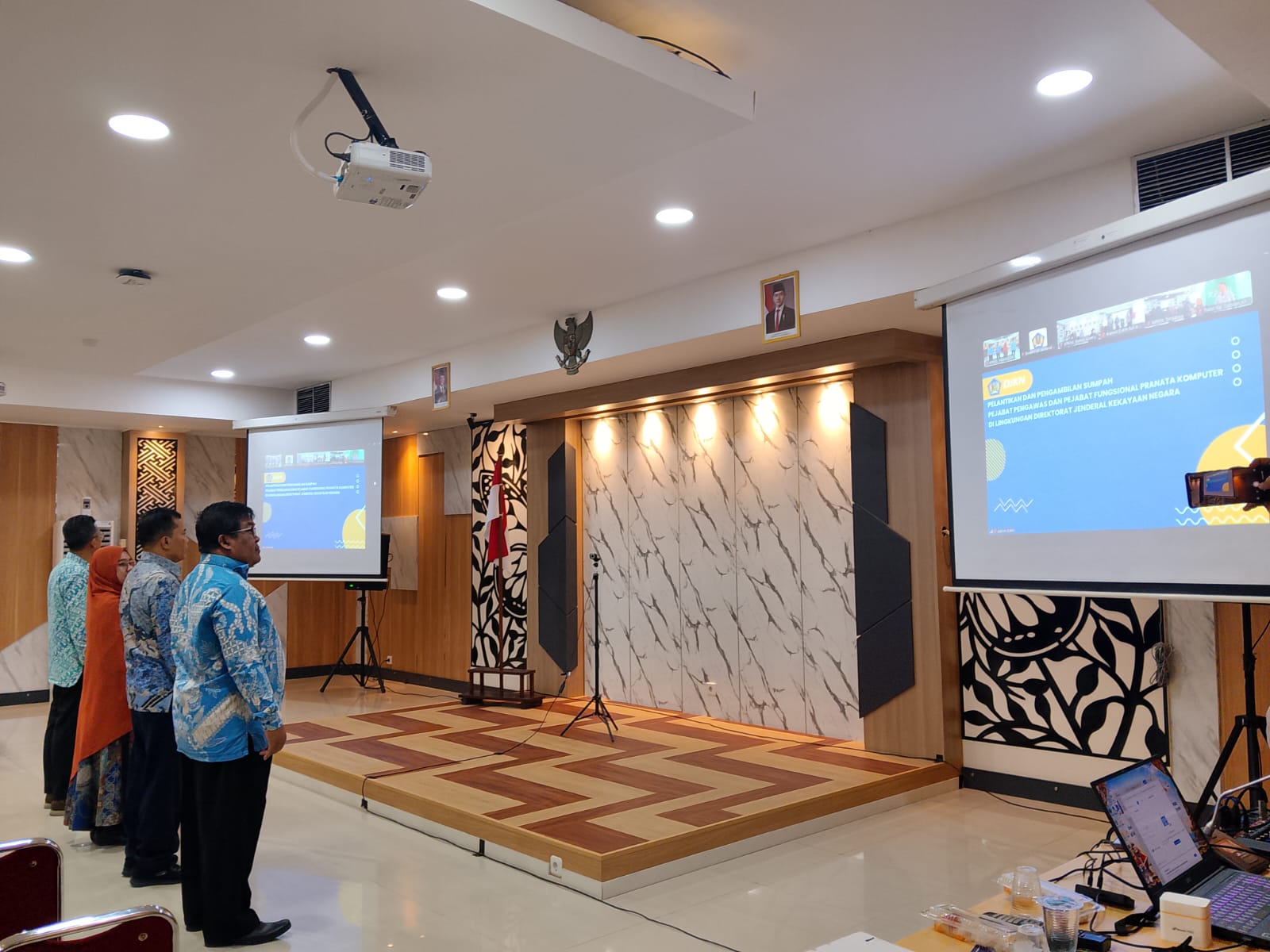 Tiga Pejabat KPKNL Makassar Mendapat Amanah Jabatan Baru