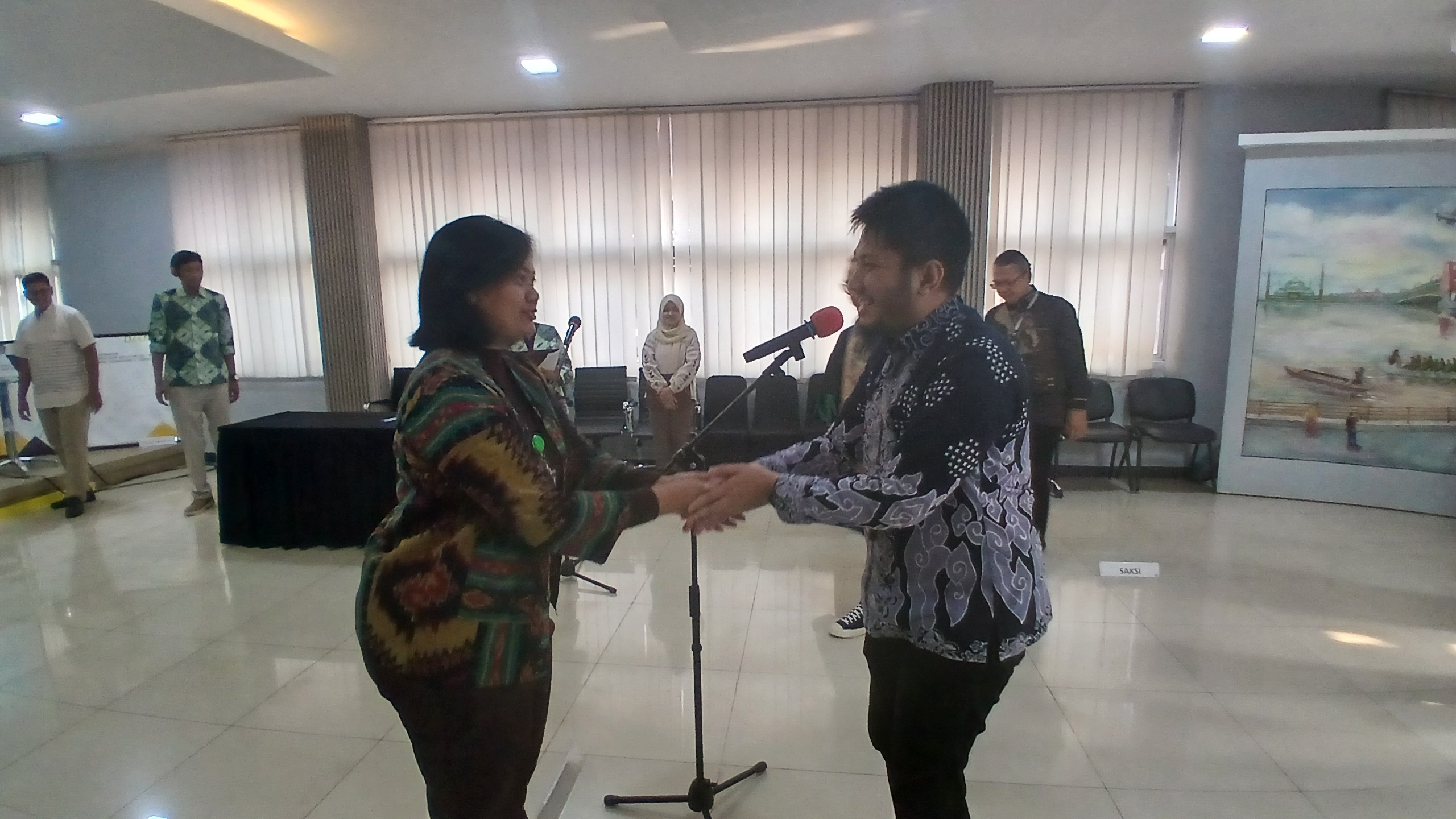 Resmi Dilantik, Juru Sita dan Pemeriksa Piutang Negara KPKNL Tangerang II Siap Perkuat Pengurusan Piutang Negara