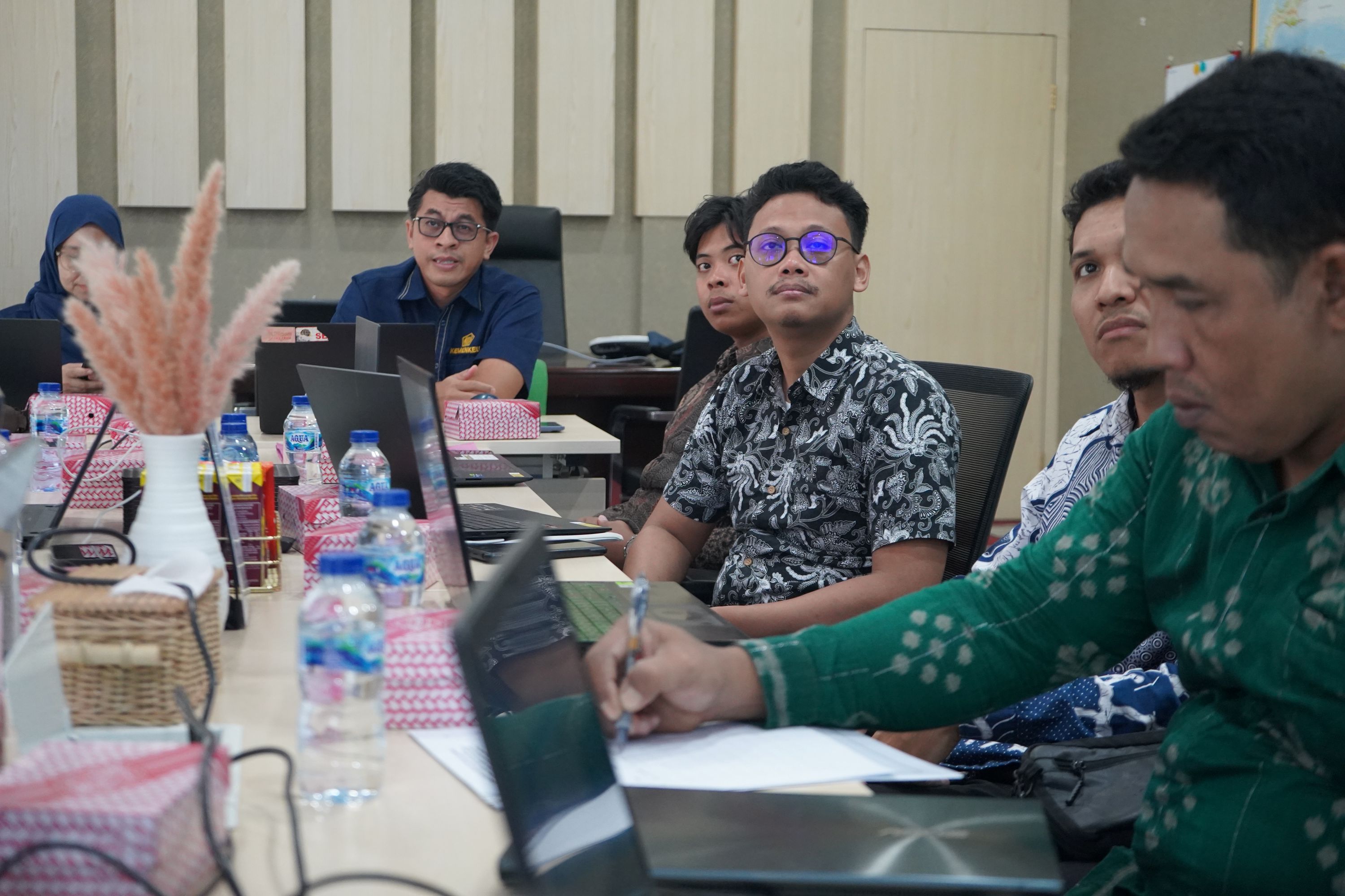 KPKNL Palu Perkuat Pengelolaan BMN melalui Bimtek SirOTO dan WASENG